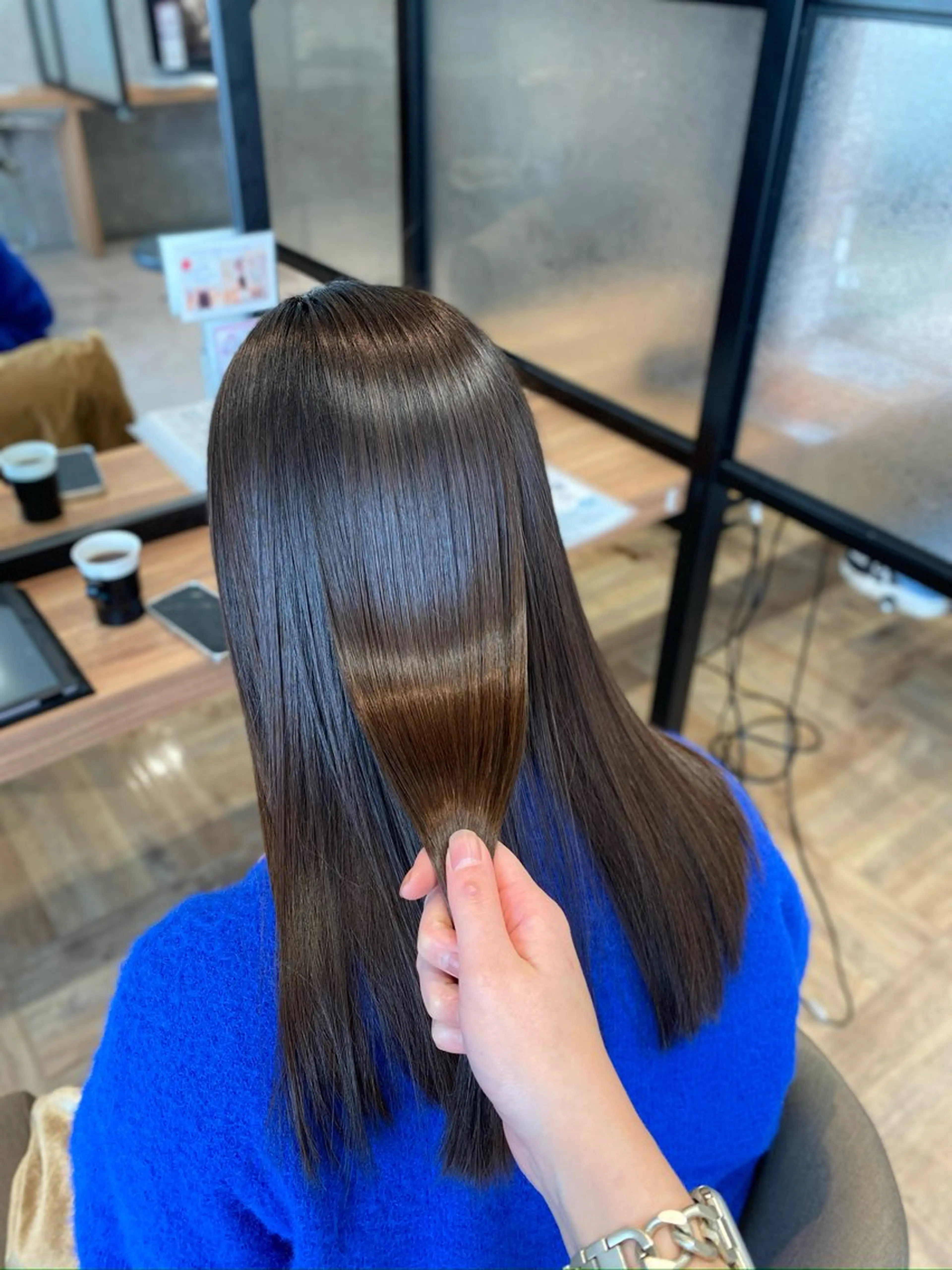 ロング 岡嶋乃愛/layer cut🌈南船橋のヘアスタイル