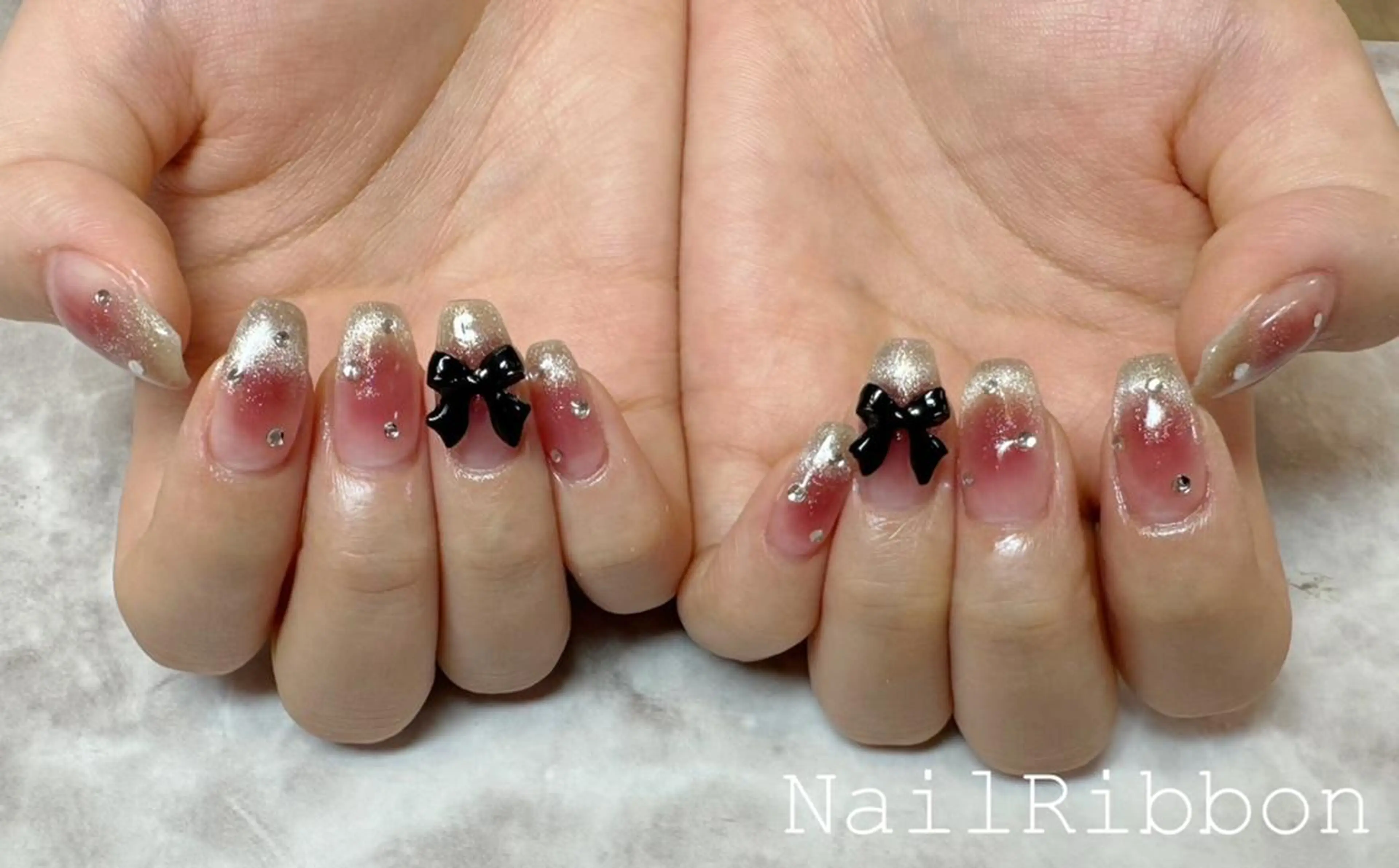 ネイル ネイルリボン 伊藤のネイルデザイン