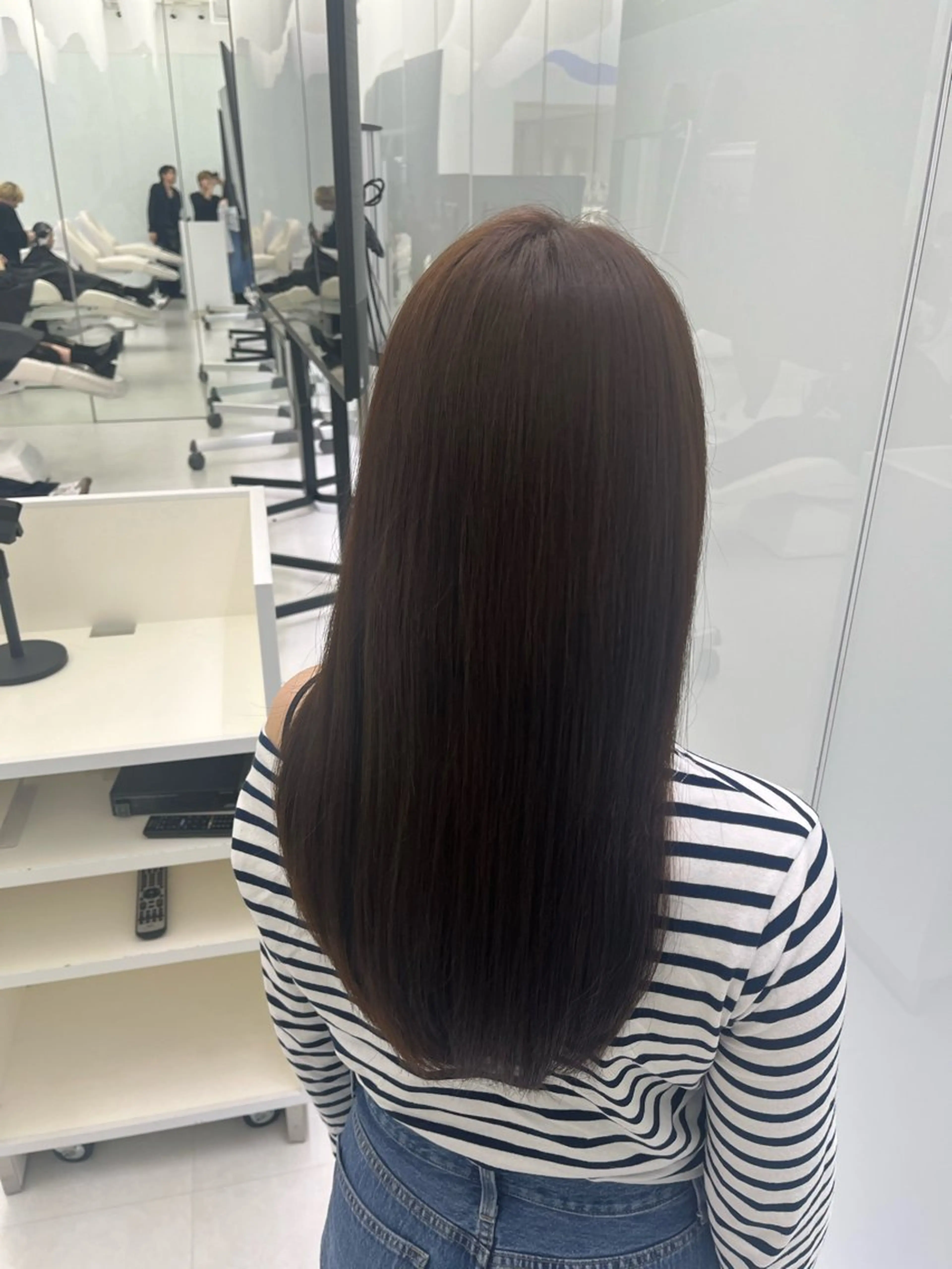 セミロング オオタ ユウトのヘアスタイル