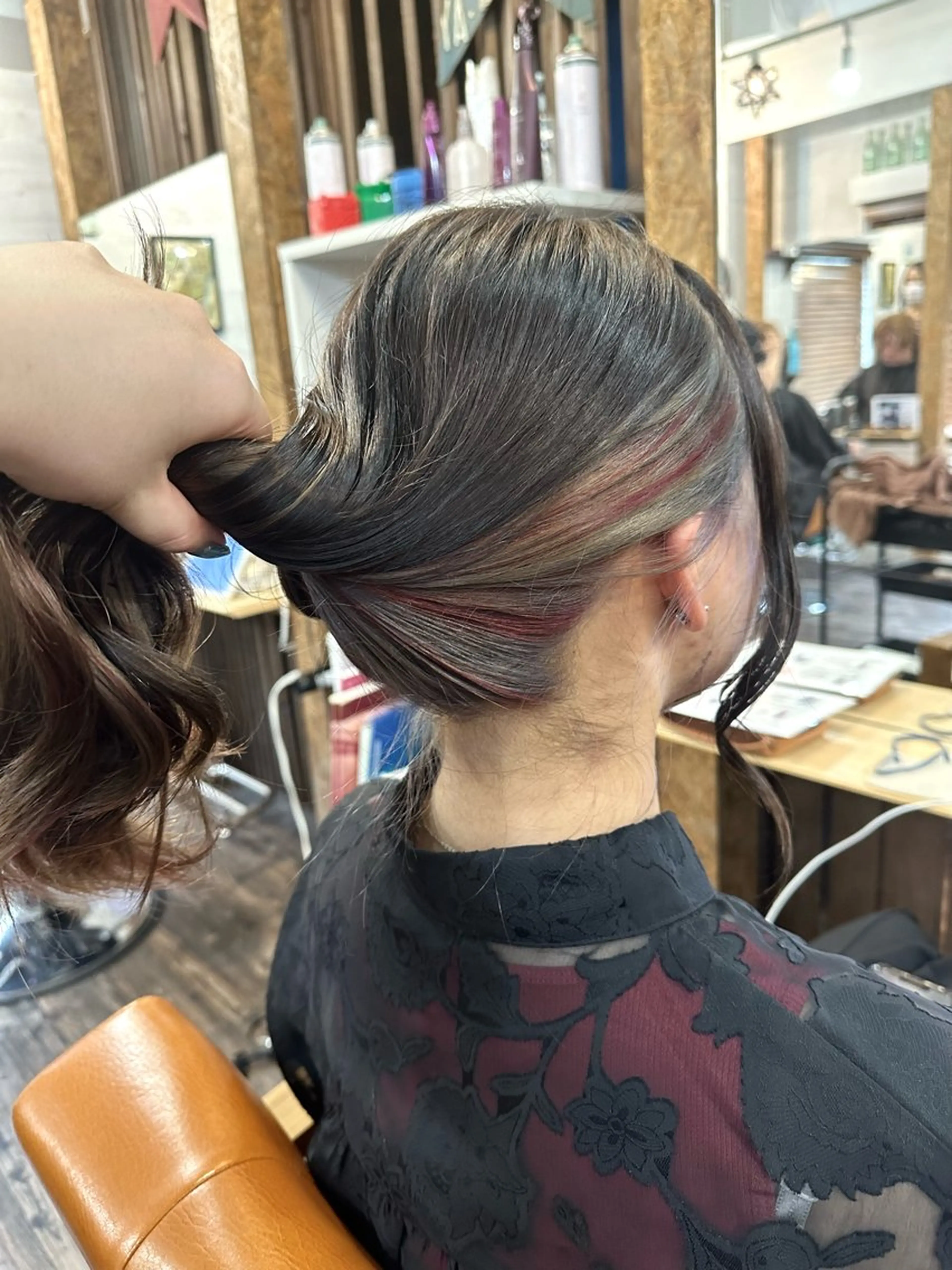 ロング カラー メッシュ ヘアカラー ブリーチ毛対応酸性 ストレート🌈サキのヘアスタイル