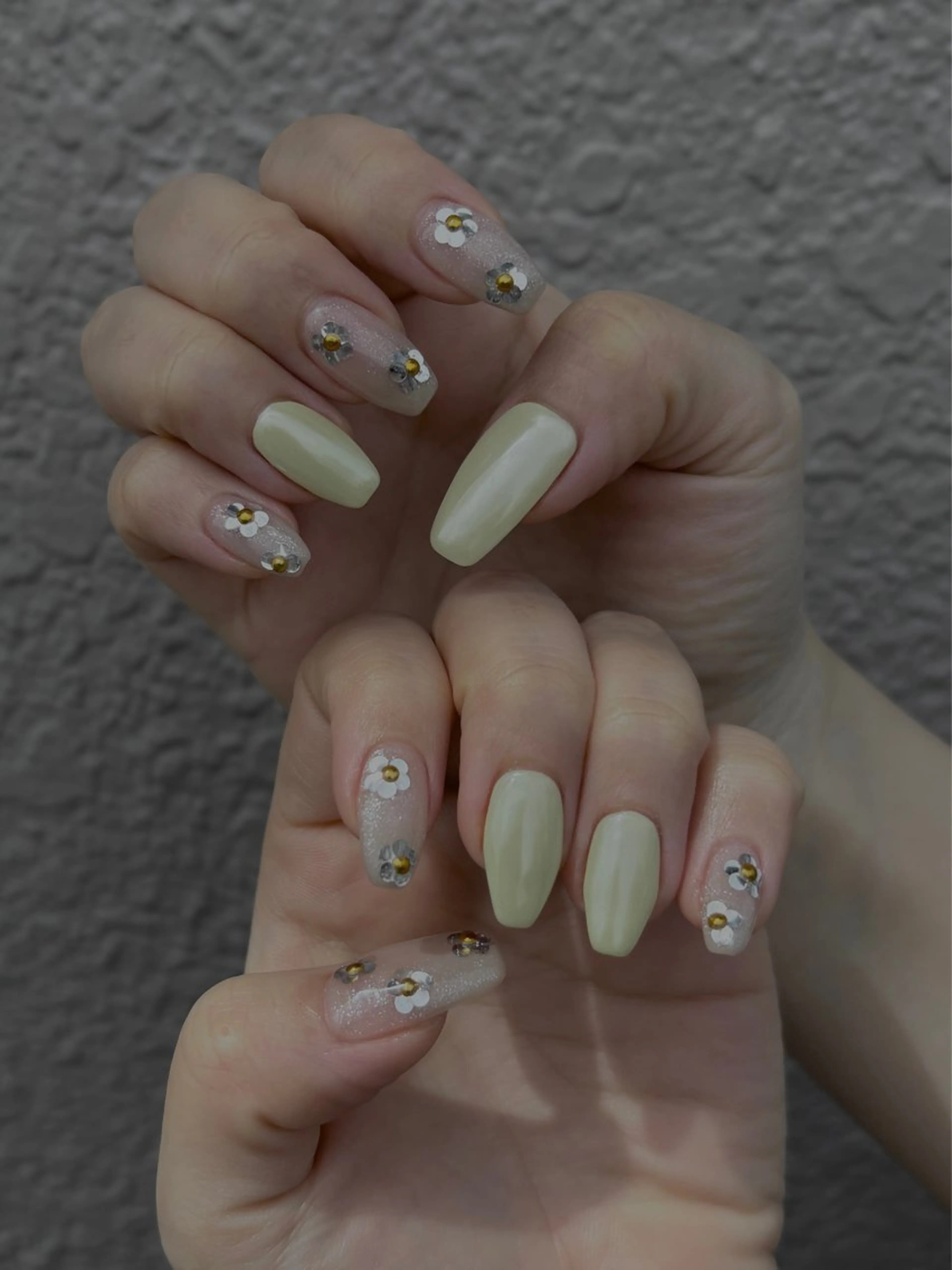 ネイル ロングネイル オフィスネイル パステルネイル 春ネイル 黄色 ハンドネイル acs.n所属・ネイル，耳つぼ 風間すみれのその他イメージ