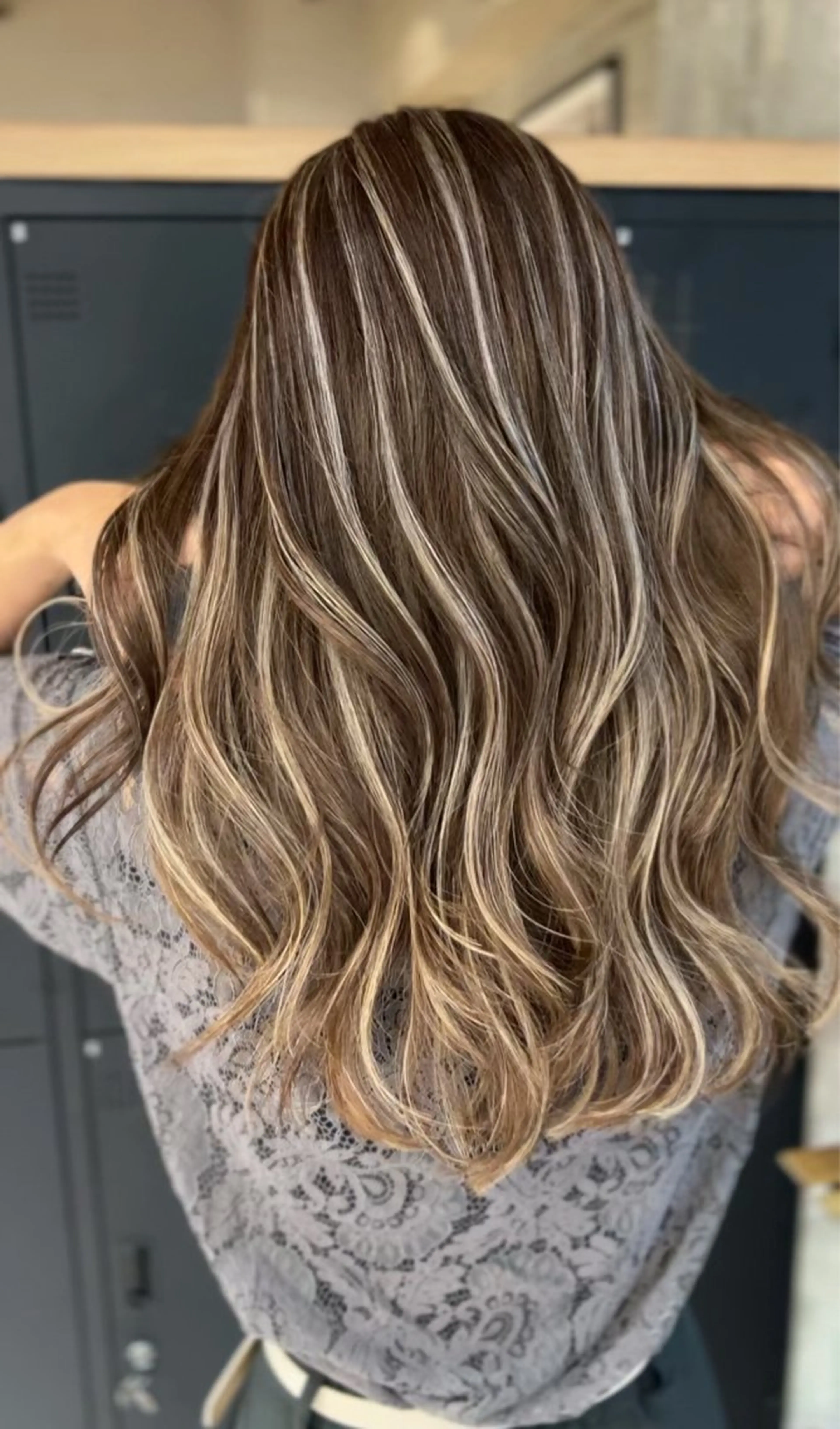 ロング ヘアカラー 🌊ハイライト Rizu🌊のヘアスタイル