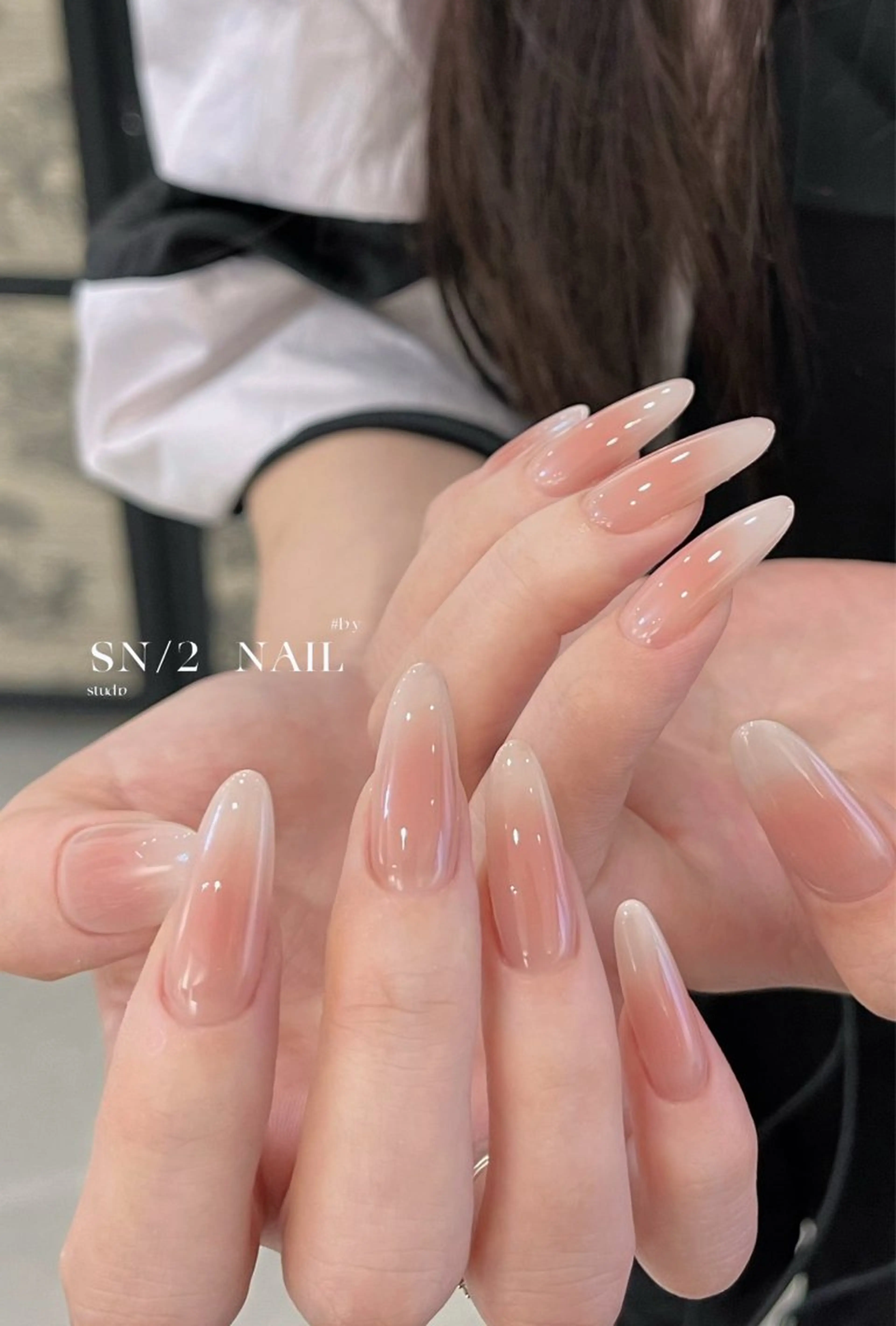 ネイル チークネイル ワンホンネイル fein. 心斎橋🩶🪄のマツエク・マツパデザイン