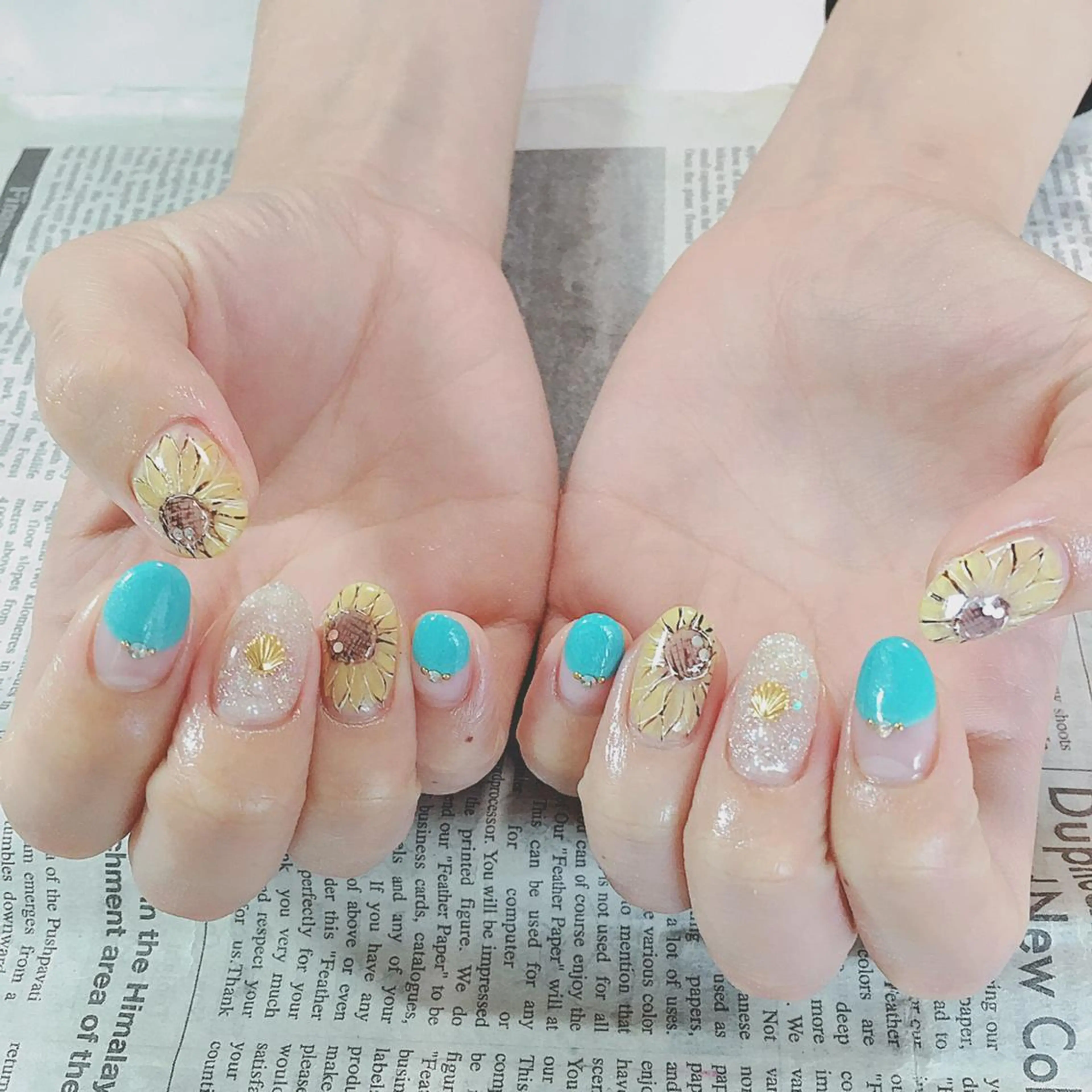 ネイル ハンドネイル ハンドケア 森山 舞のネイルデザイン