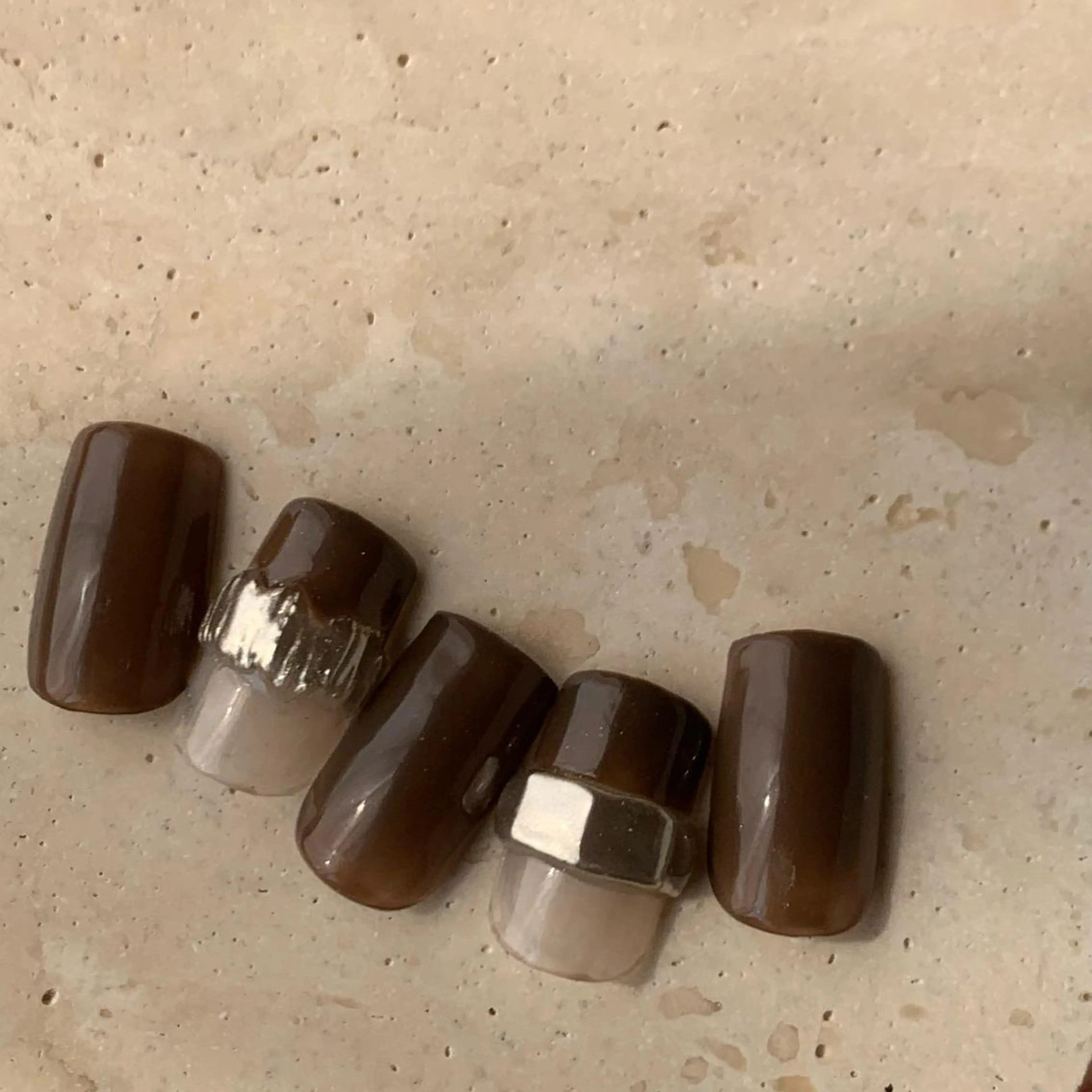 ネイル シンプルネイル T Kのネイルデザイン