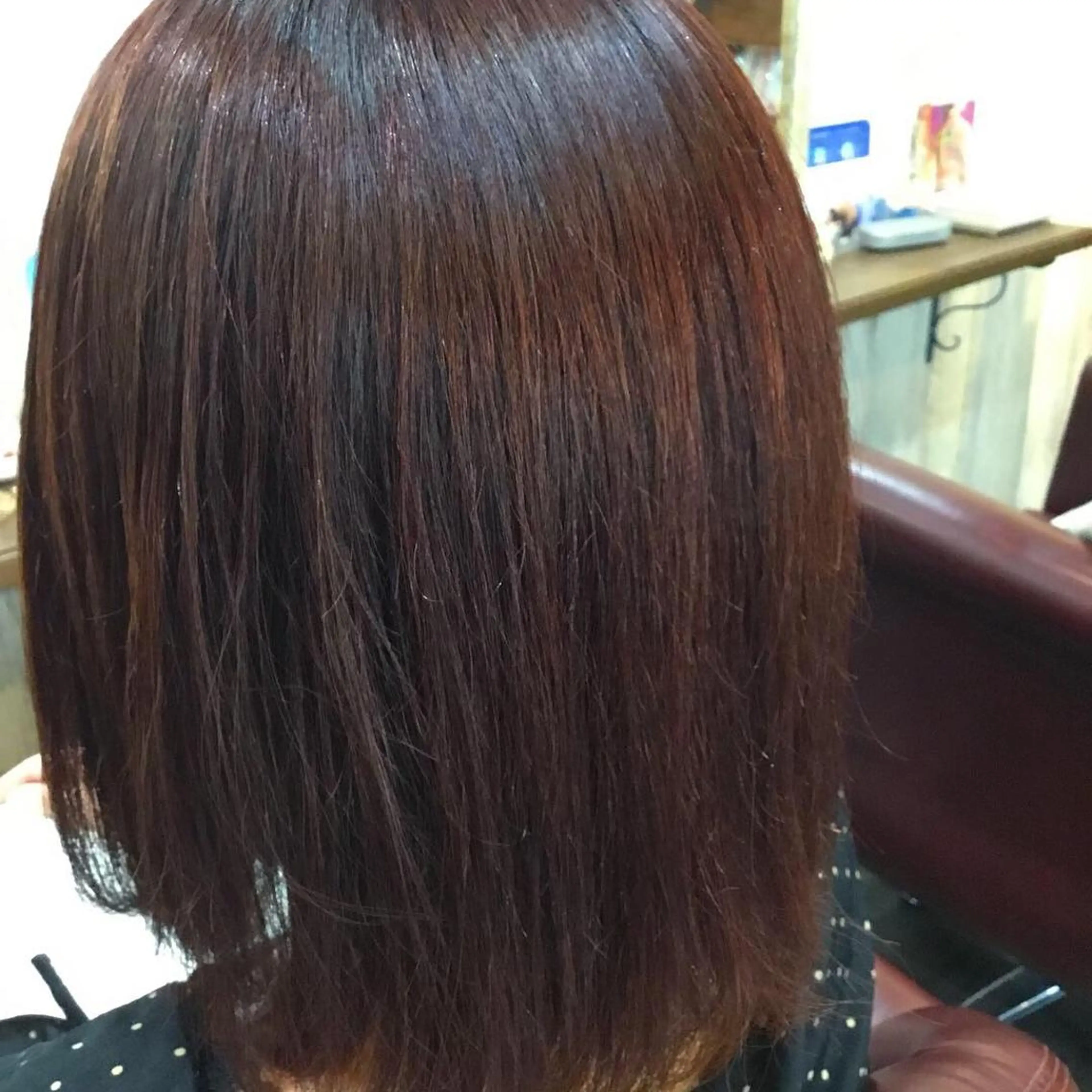 ミディアム カラー embrace エンブレイスのヘアスタイル