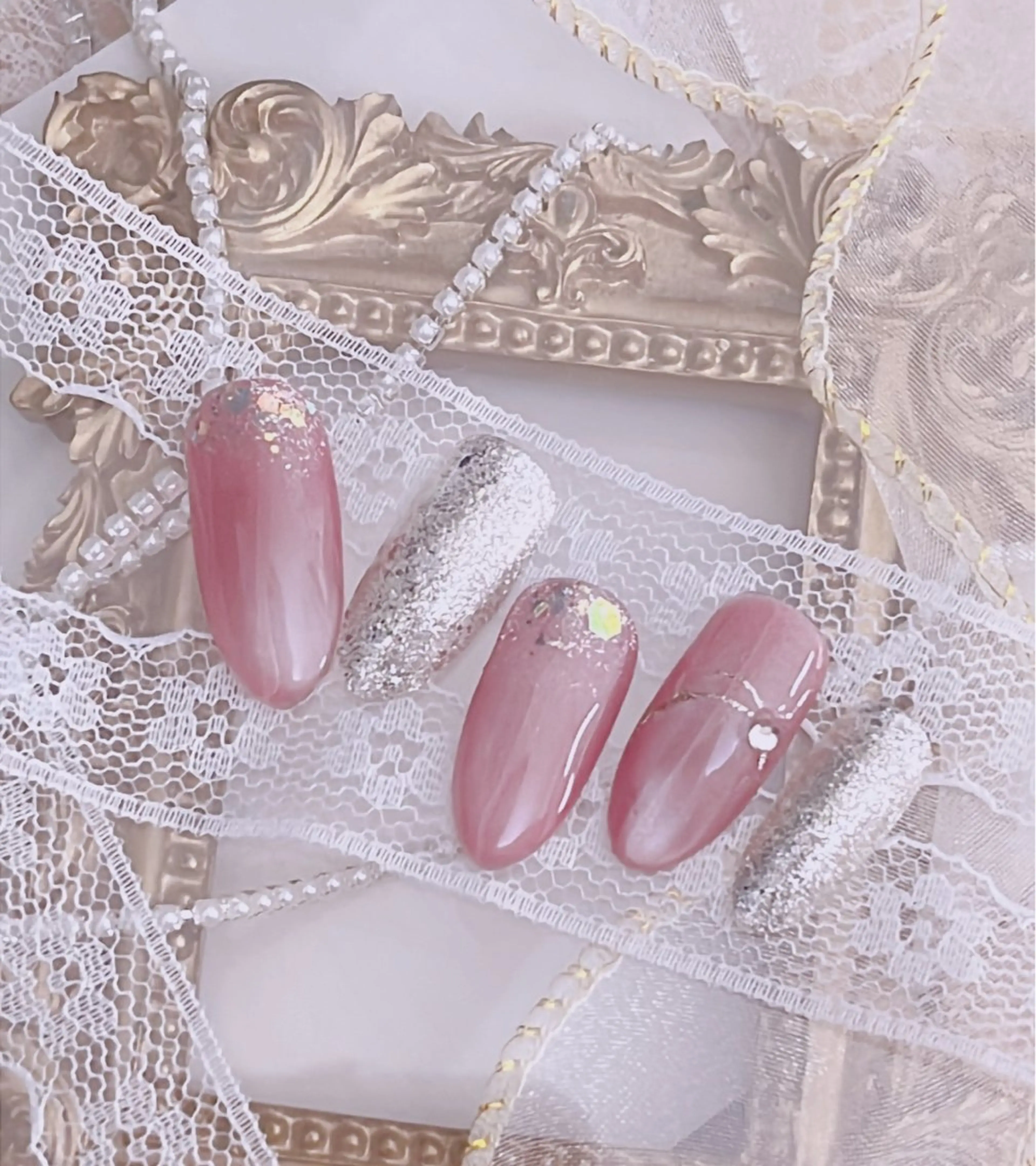 ネイル KARI ネイルサロンのネイルデザイン