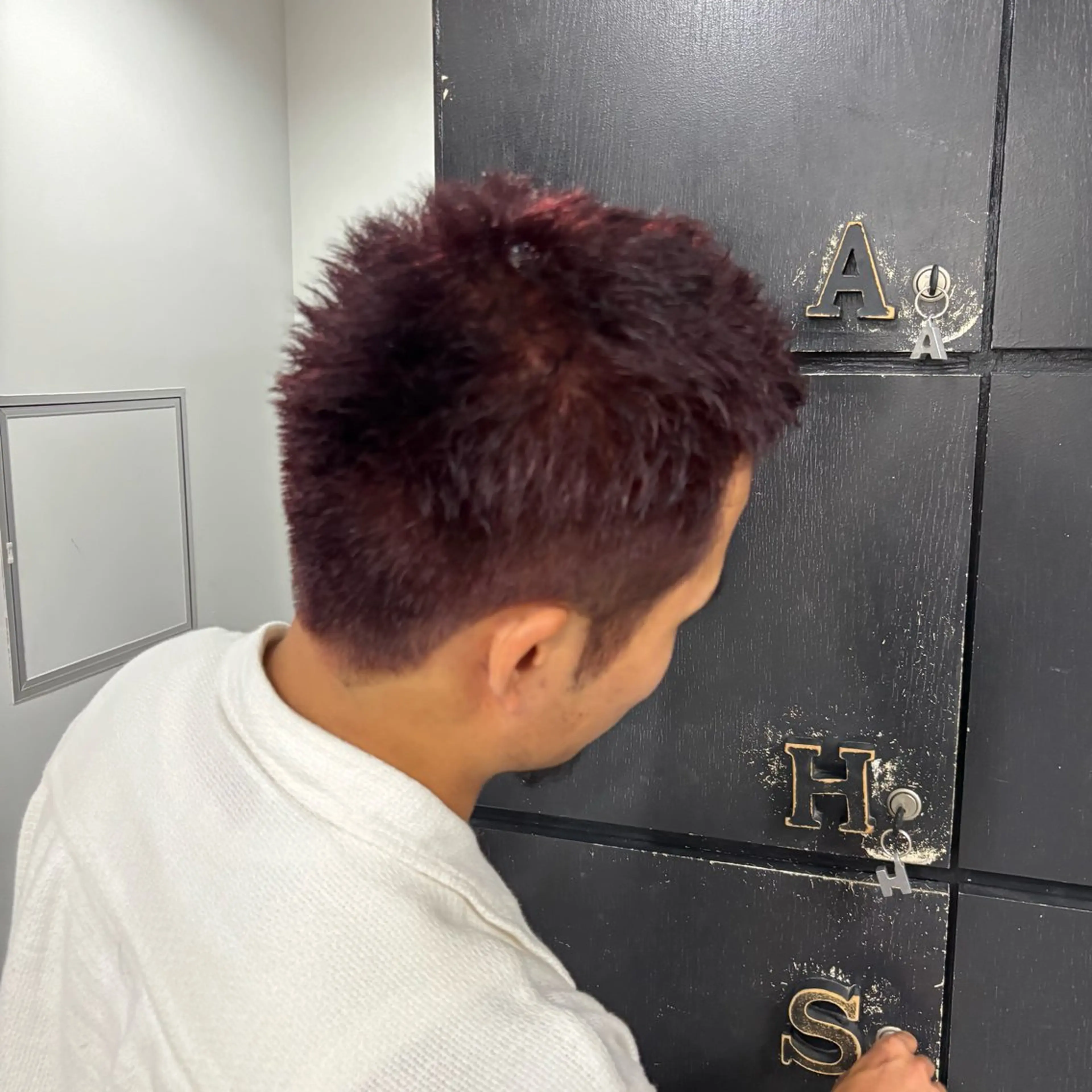 カラー メンズ 池田 晴乃のヘアスタイル