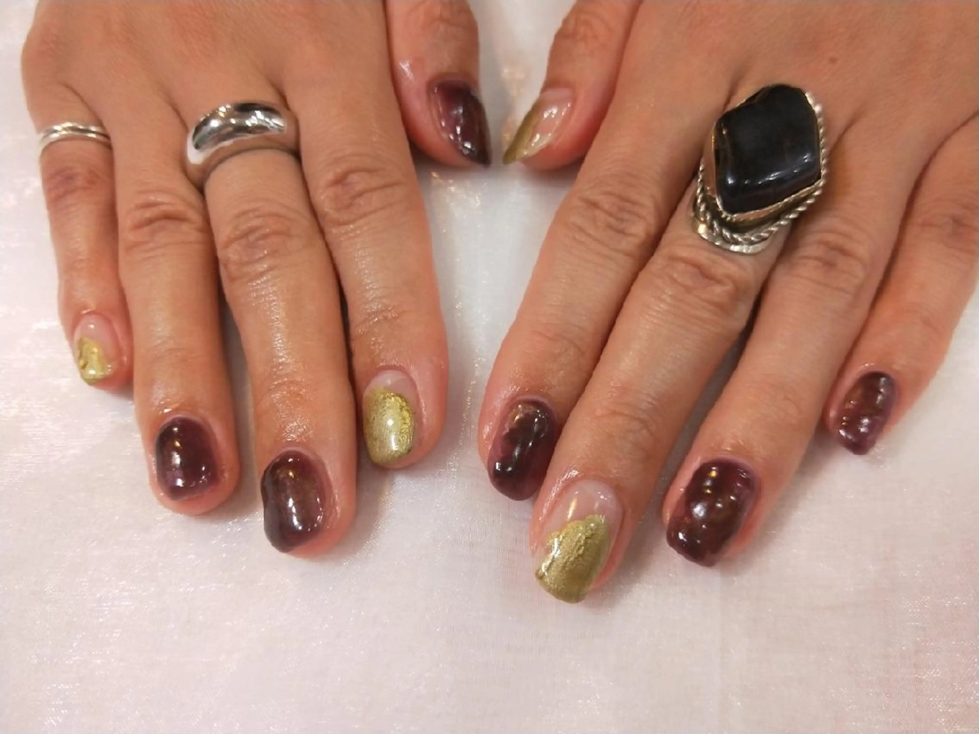 ネイル ハンドネイル ハンドケア R'well所属・はばすみれ🎀ﾈｲﾙ 光ﾌｪｲｼｬﾙ ﾍｱのネイルデザイン