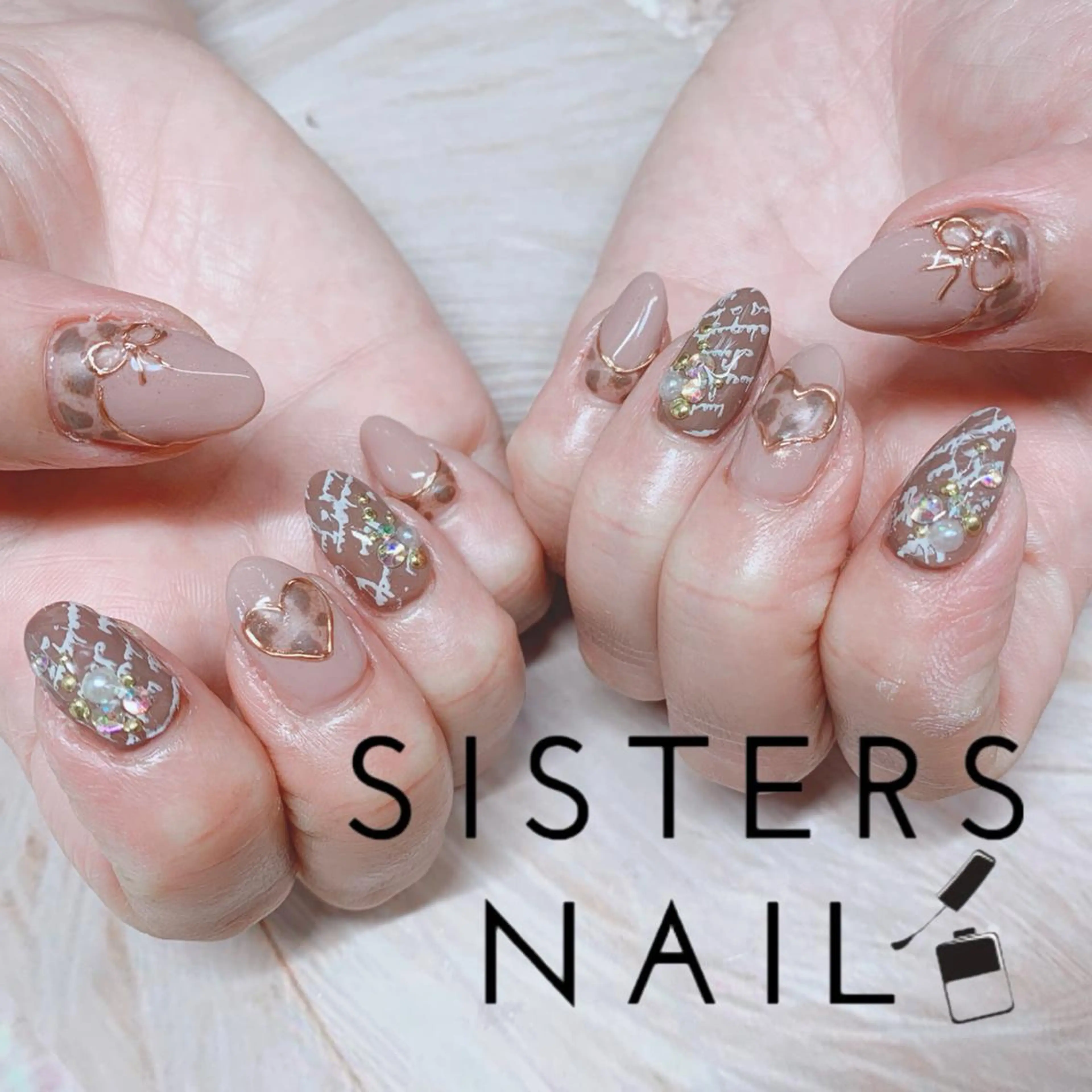 ネイル ハンドネイル ハンドケア sisters nail.fのネイルデザイン