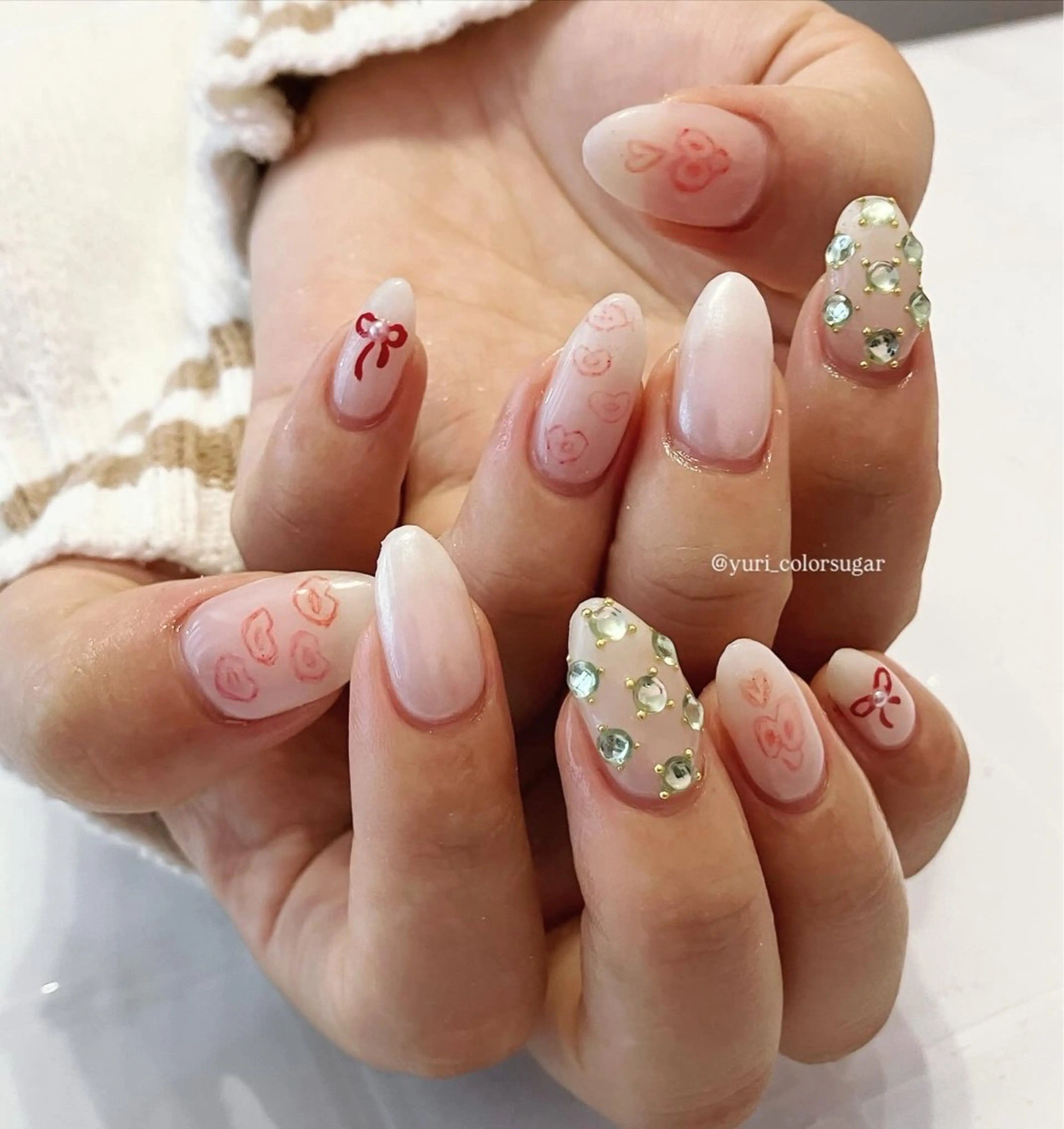 ネイル ハンドネイル uryu yuriのネイルデザイン