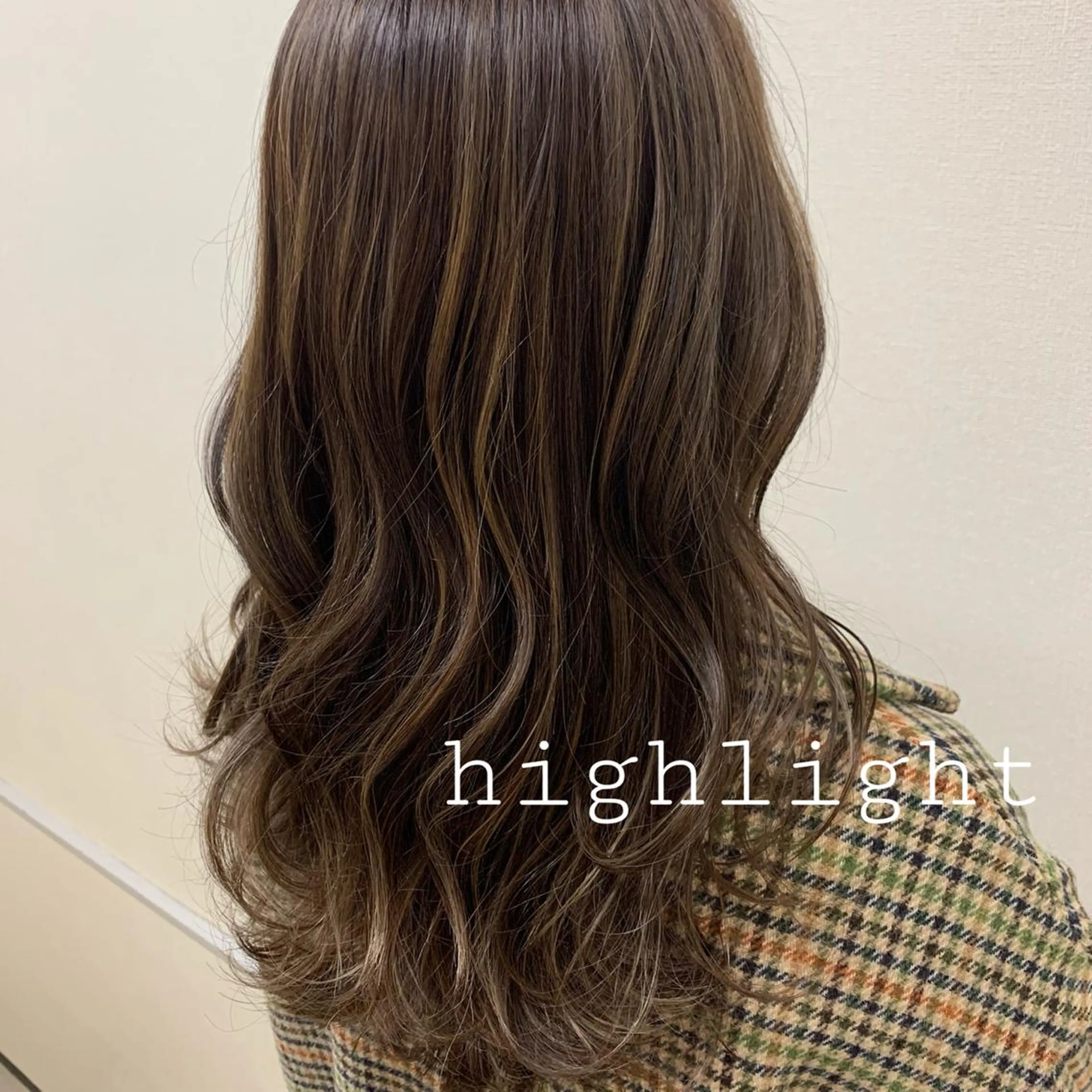 ロング ハイライト ヘアカラー D.I.E.V.A hair 池袋東口所属・杉浦千智💗アイドル 大好き美容師💗のヘアスタイル