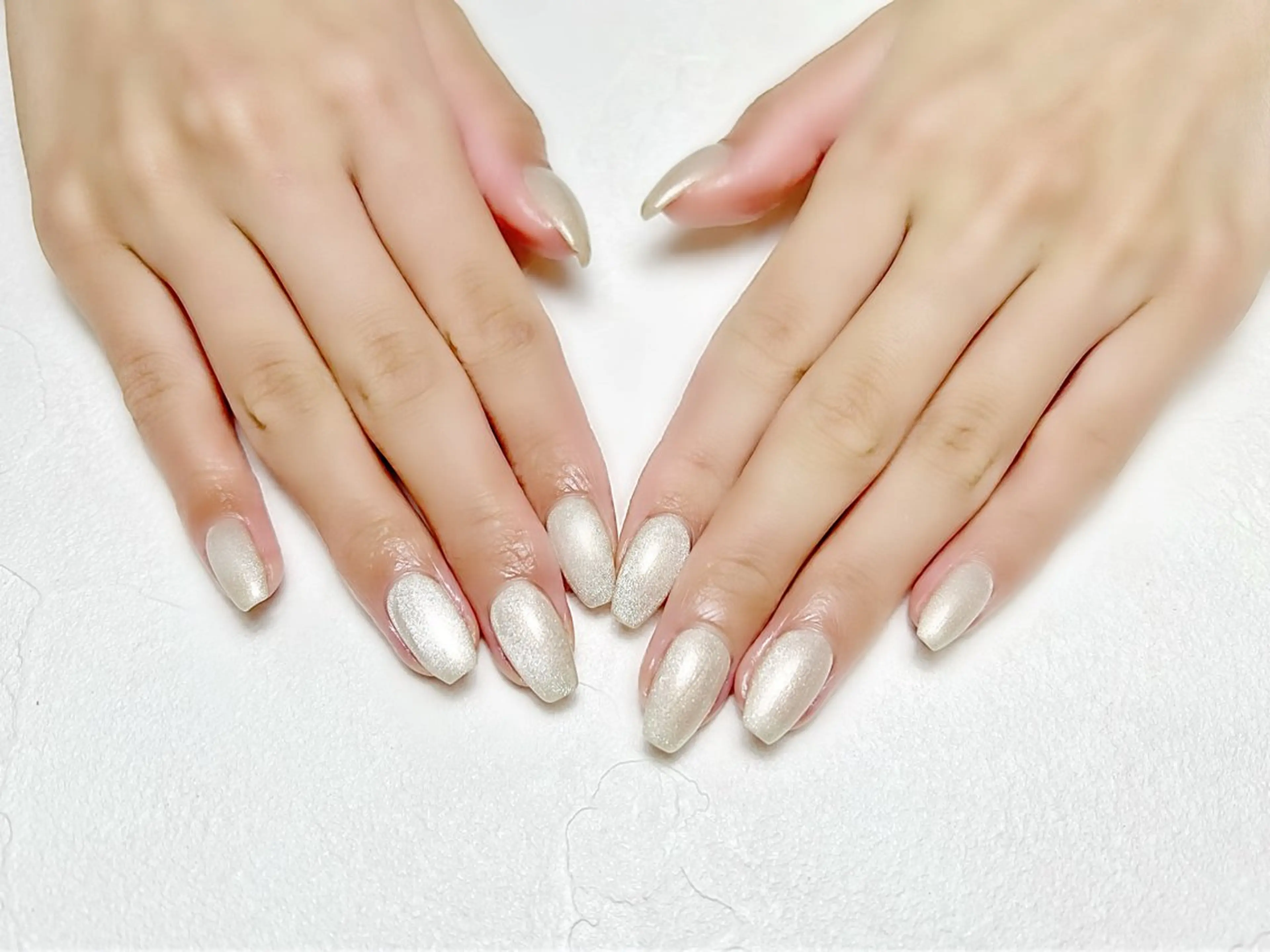 ネイル マグネットネイル オフィスネイル ワンカラーネイル 夏ネイル rouse nail RISATOのネイルデザイン