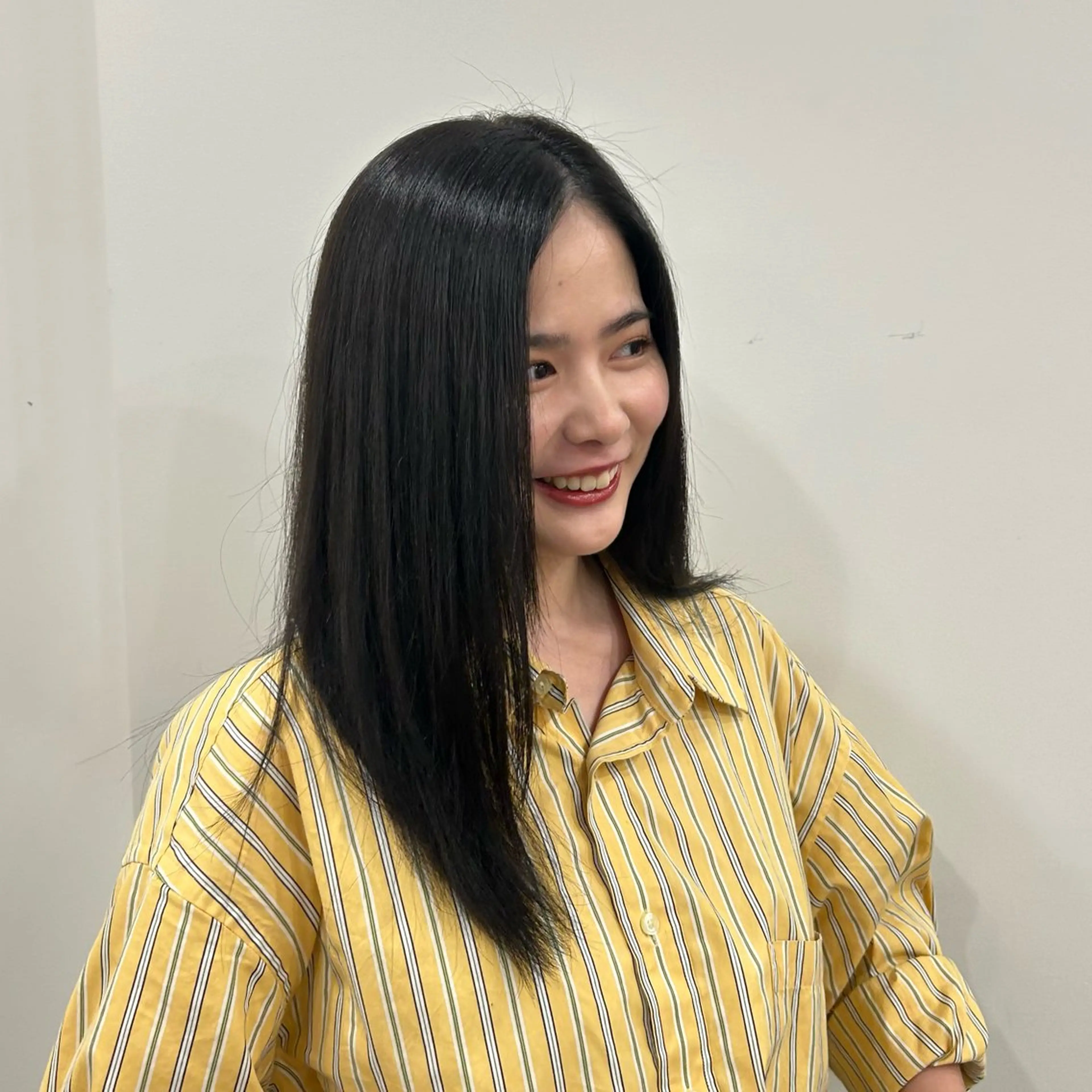 ロング カラー ヘアアレンジ SHIAN八王子所属・SHIAN 八王子 🍑すずかのヘアスタイル