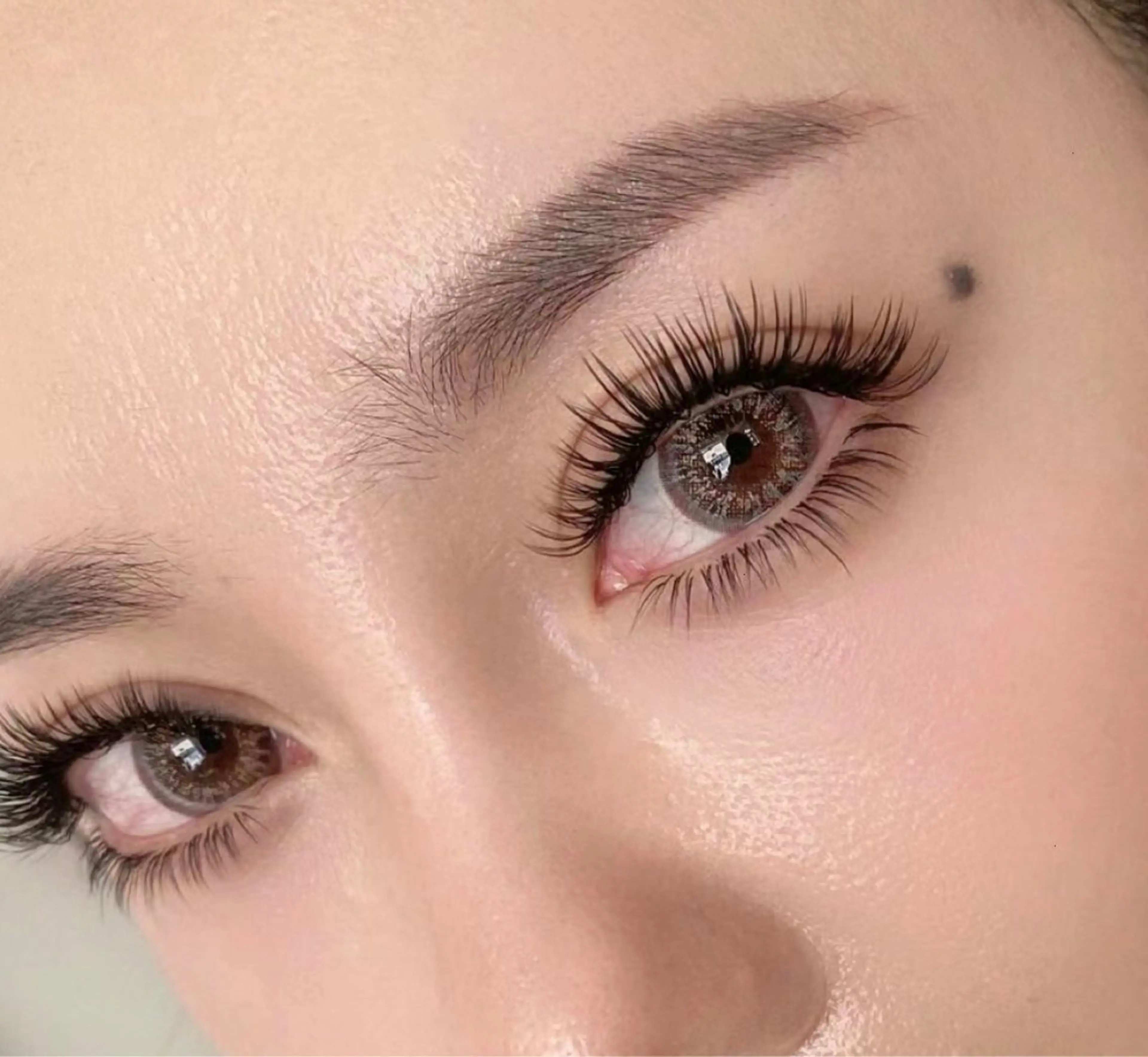 ボリュームラッシュ140束の写真