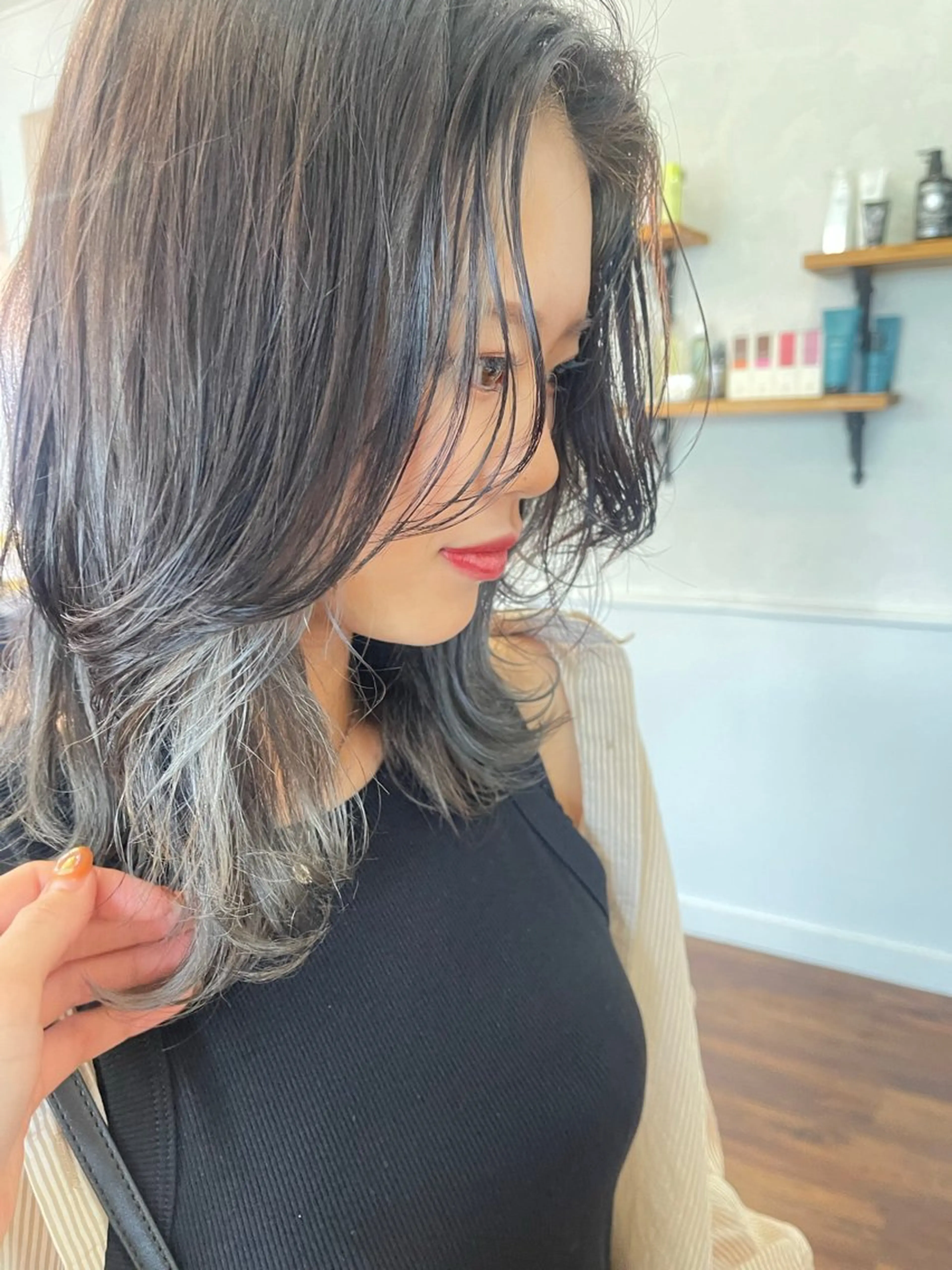 カット＋イヤリングカラー＋カラー＋トリートメントの写真