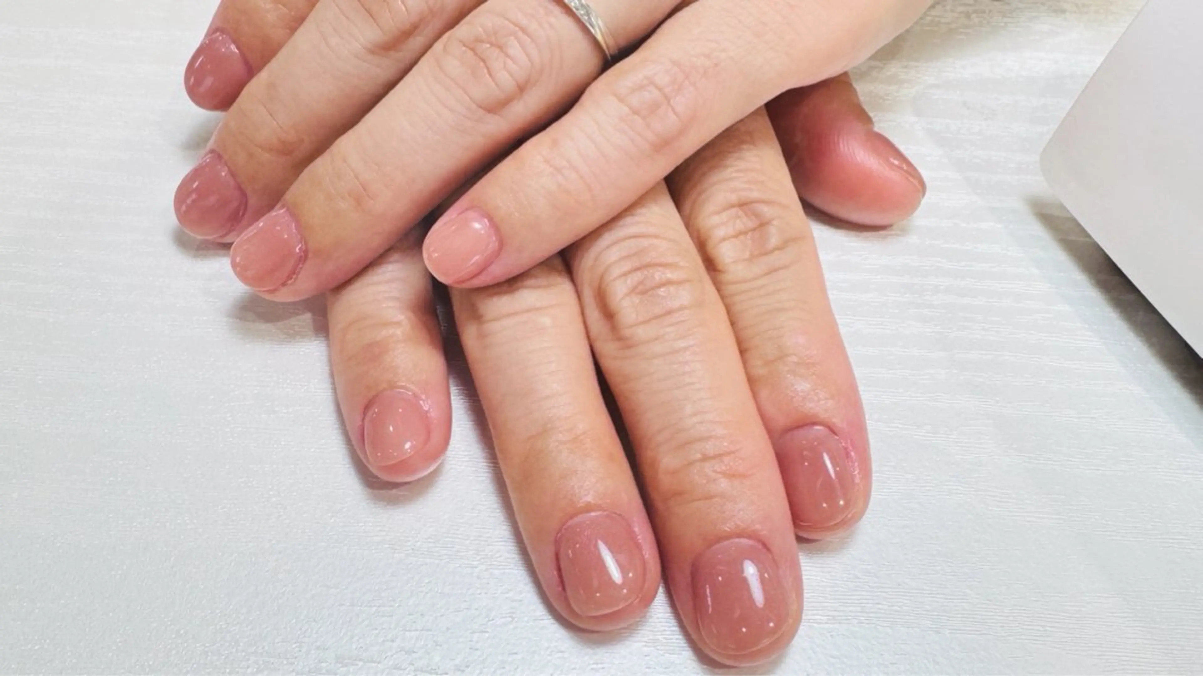 ネイル Ease Land所属・💖ナ オミ☀️のネイルデザイン