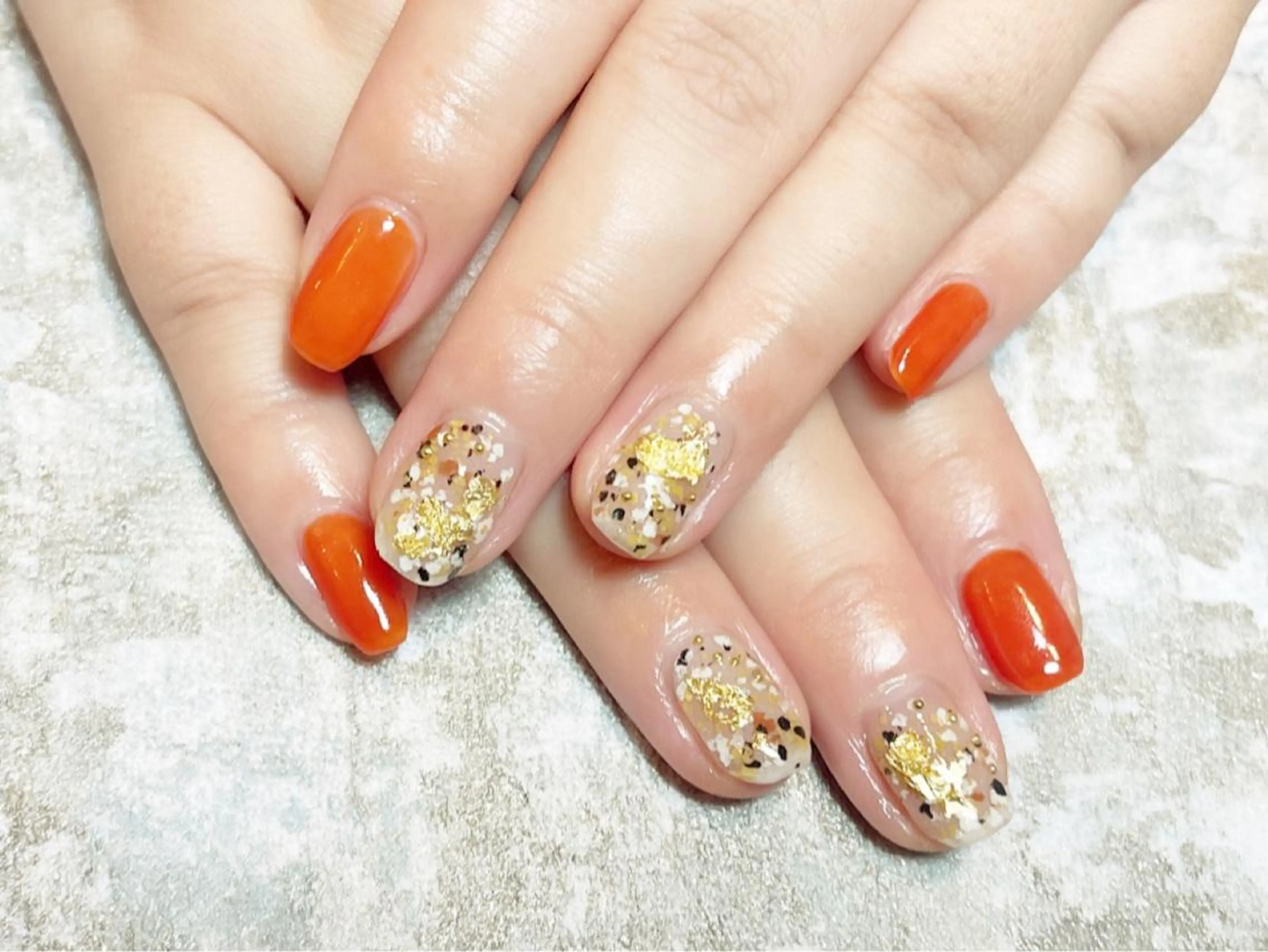 ネイル アートネイル クリアネイル オレンジ irono .のネイルデザイン