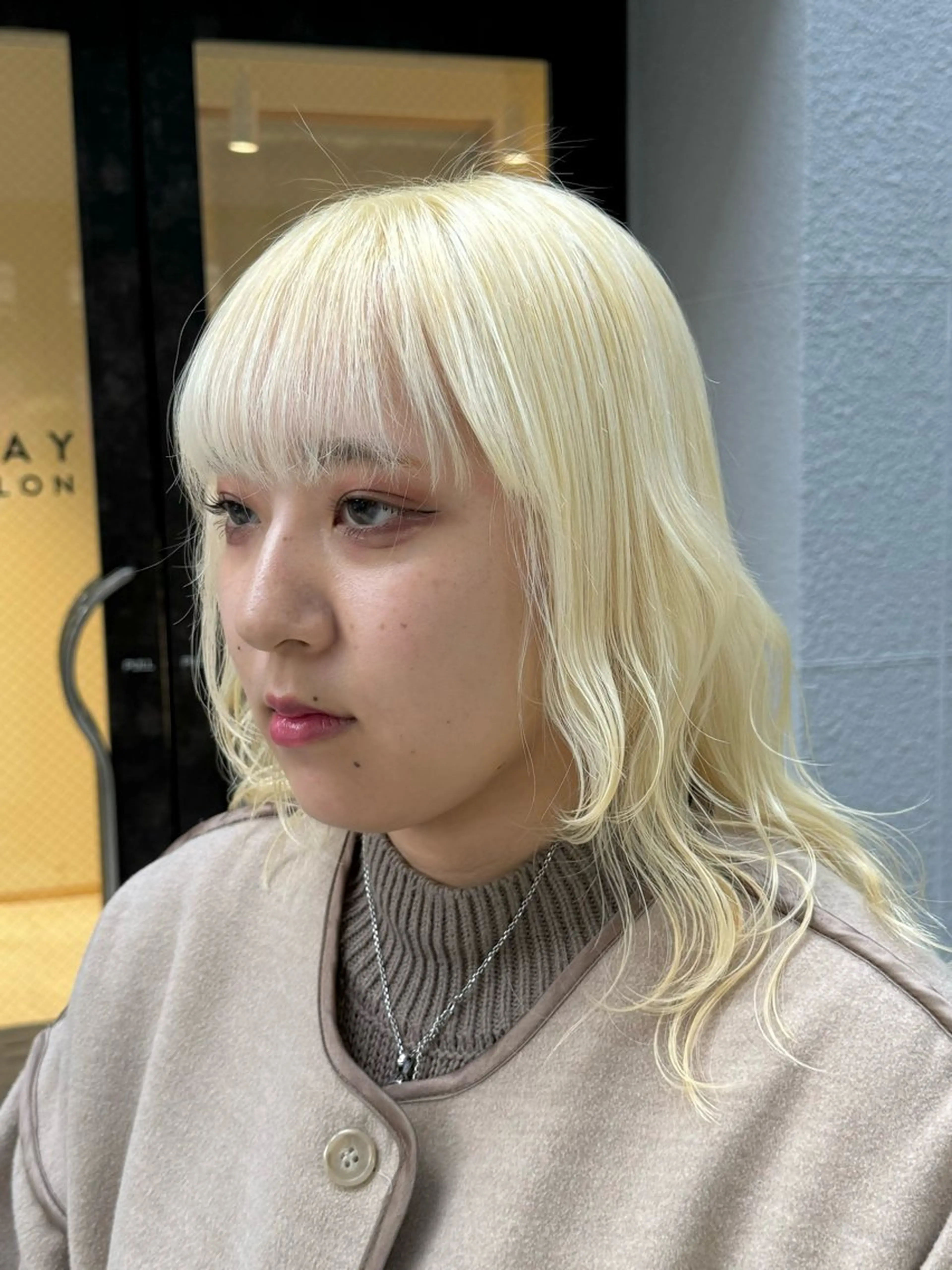 ミディアム カラー カット ヘアカラー トリートメント ヘアセット ザクザクレイヤー 🍀/ブリーチ/小田のヘアスタイル