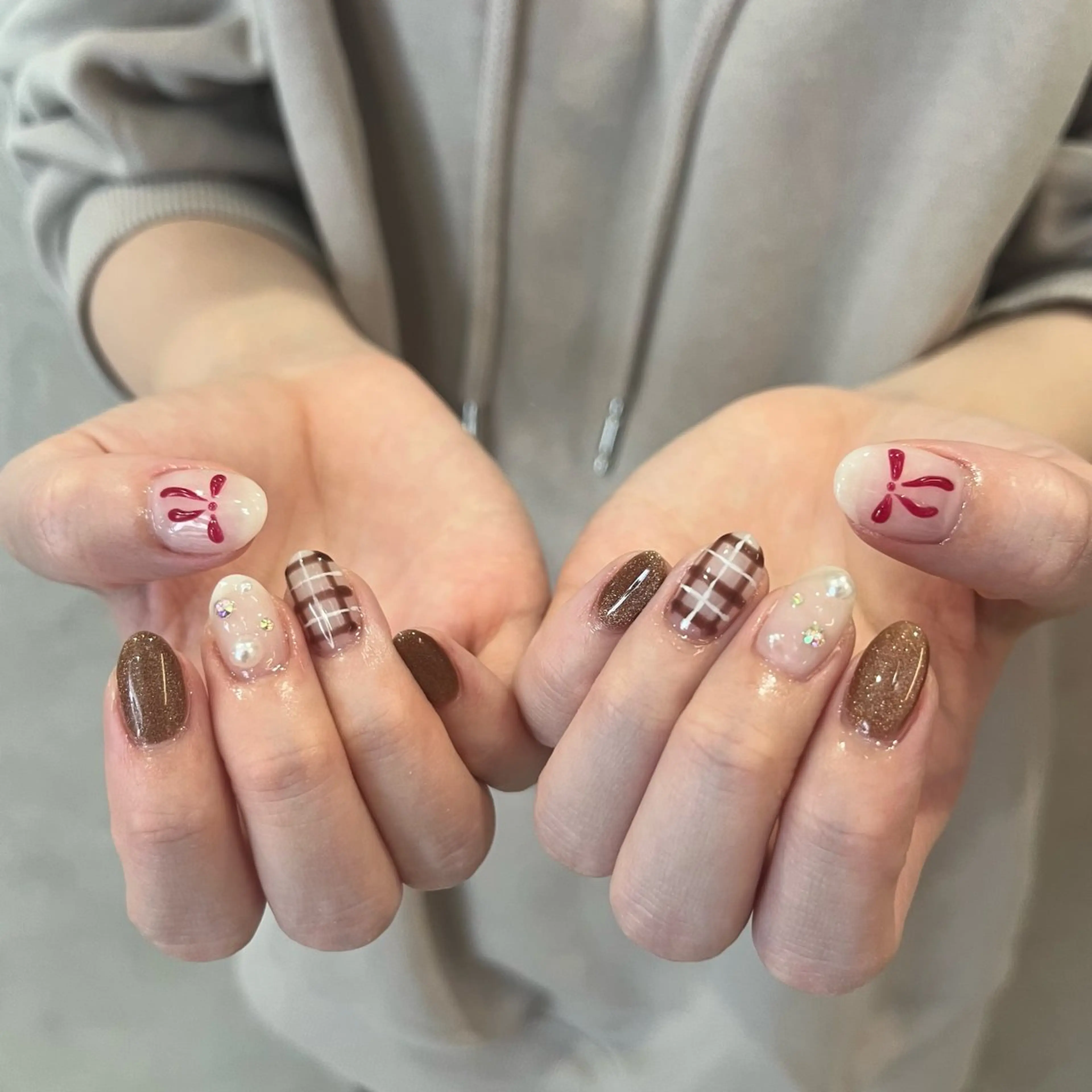 ネイル S. SAYAのネイルデザイン