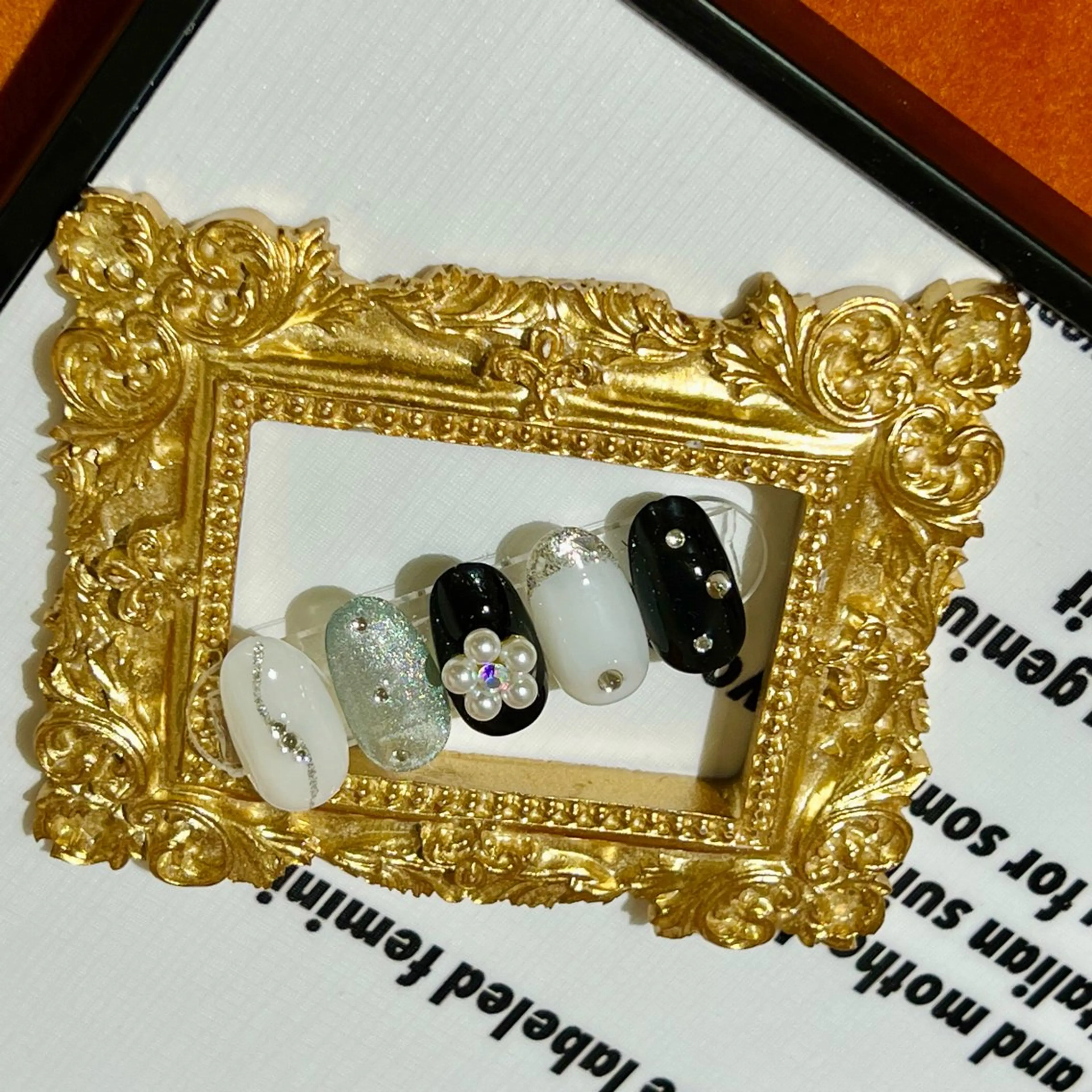 ネイル アートネイル フラッシュネイル フレンチネイル ジェルネイル ガラスフレンチ ハンドネイル You&Me Yukiのネイルデザイン