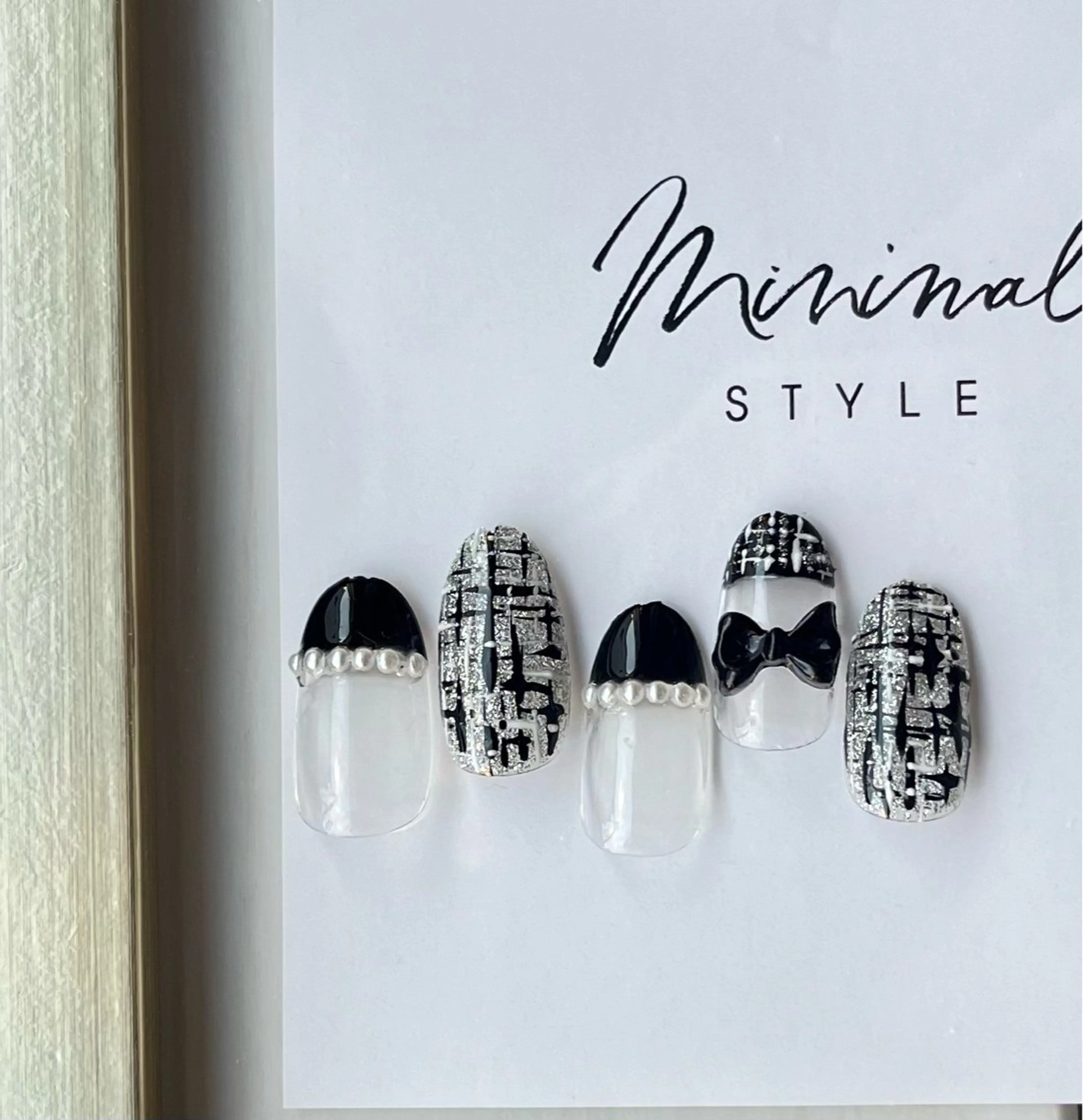 ネイル フレンチネイル マグネットネイル リボン ツイードネイル 島田 亜紀のネイルデザイン