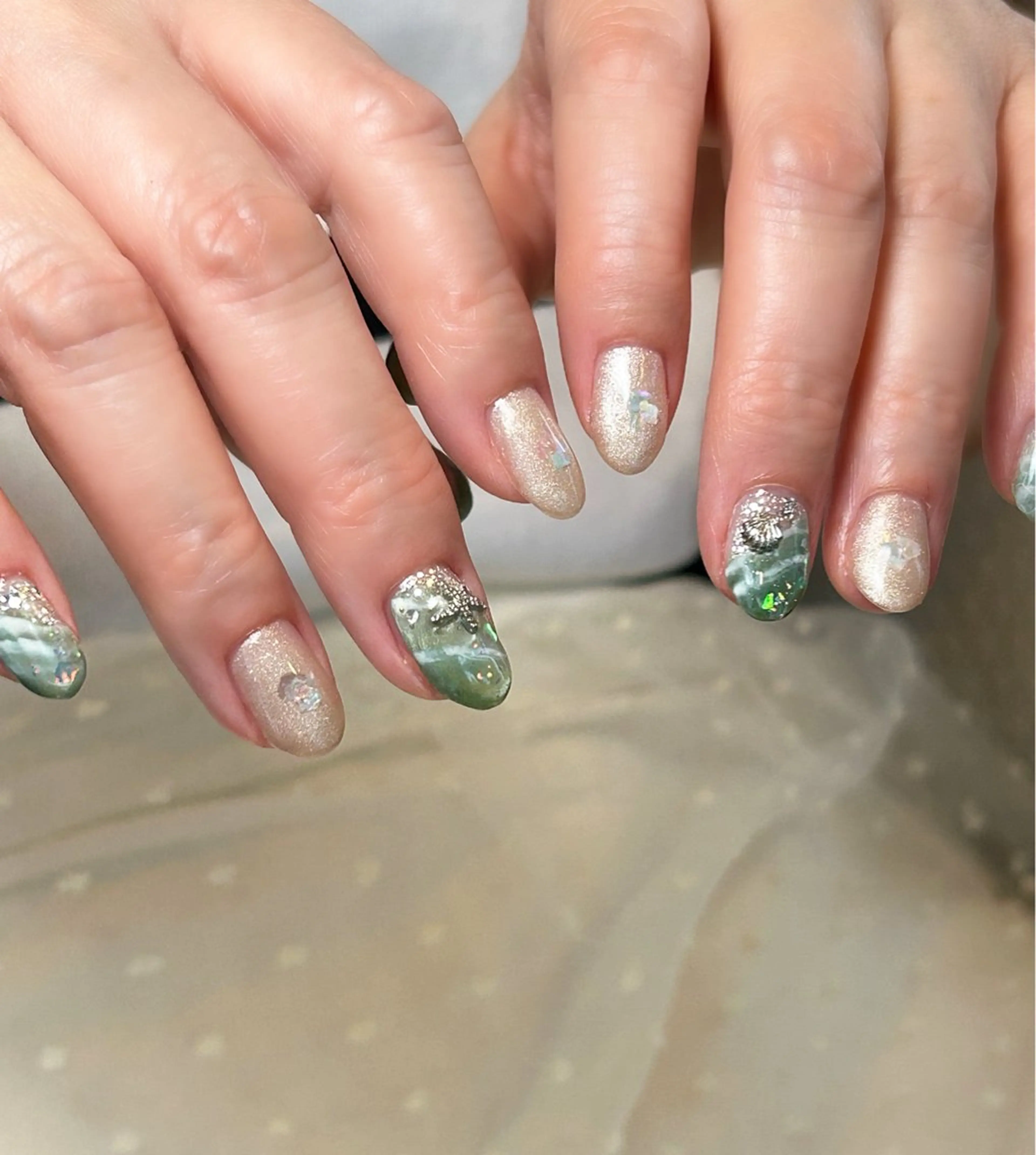 ネイル lady bird yoshieのネイルデザイン