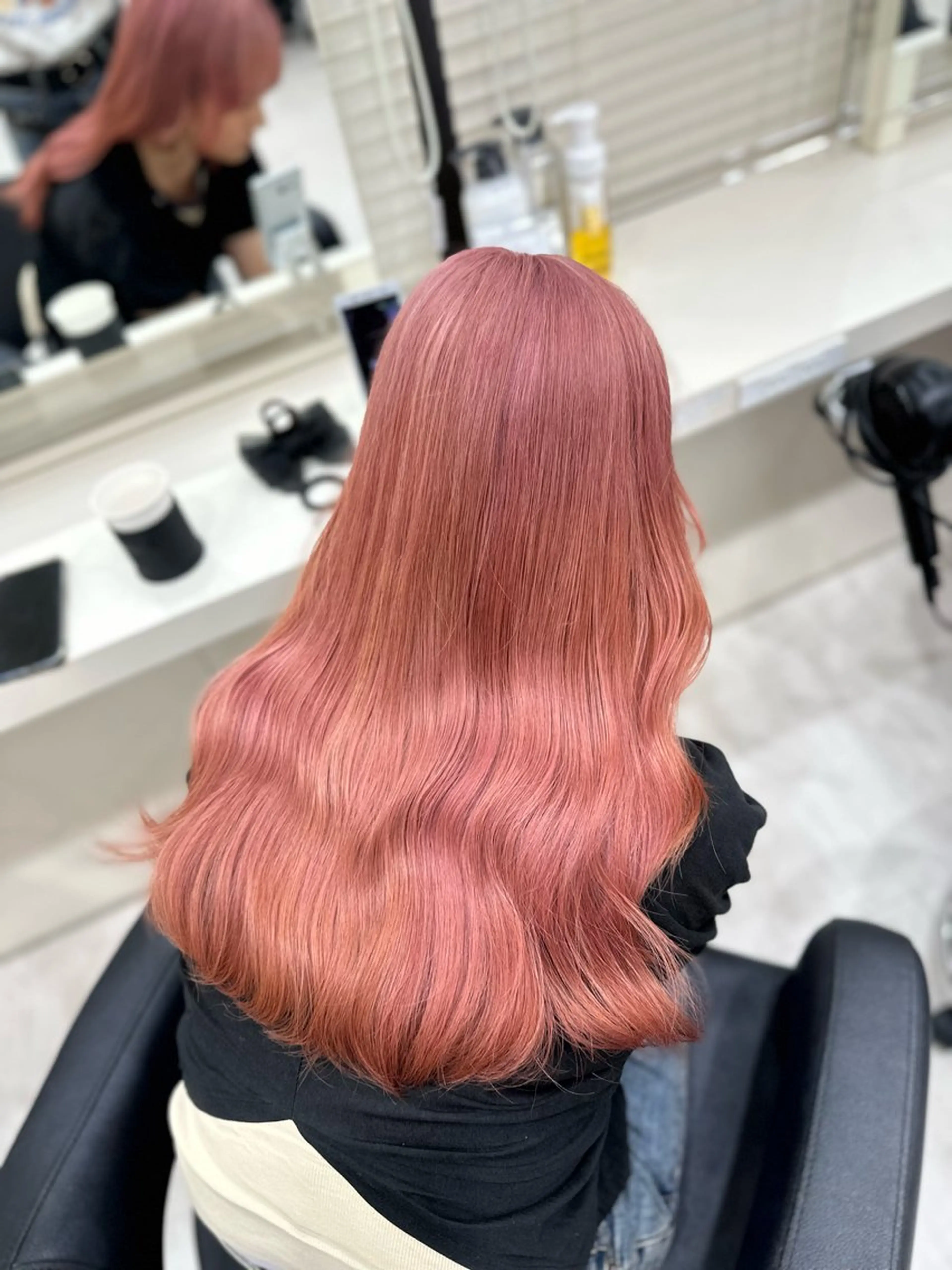 ロング カラー ヘアアレンジ カット ヘアカラー 韓国レイヤー＆ピンク 艶髪🩶maikoのヘアスタイル