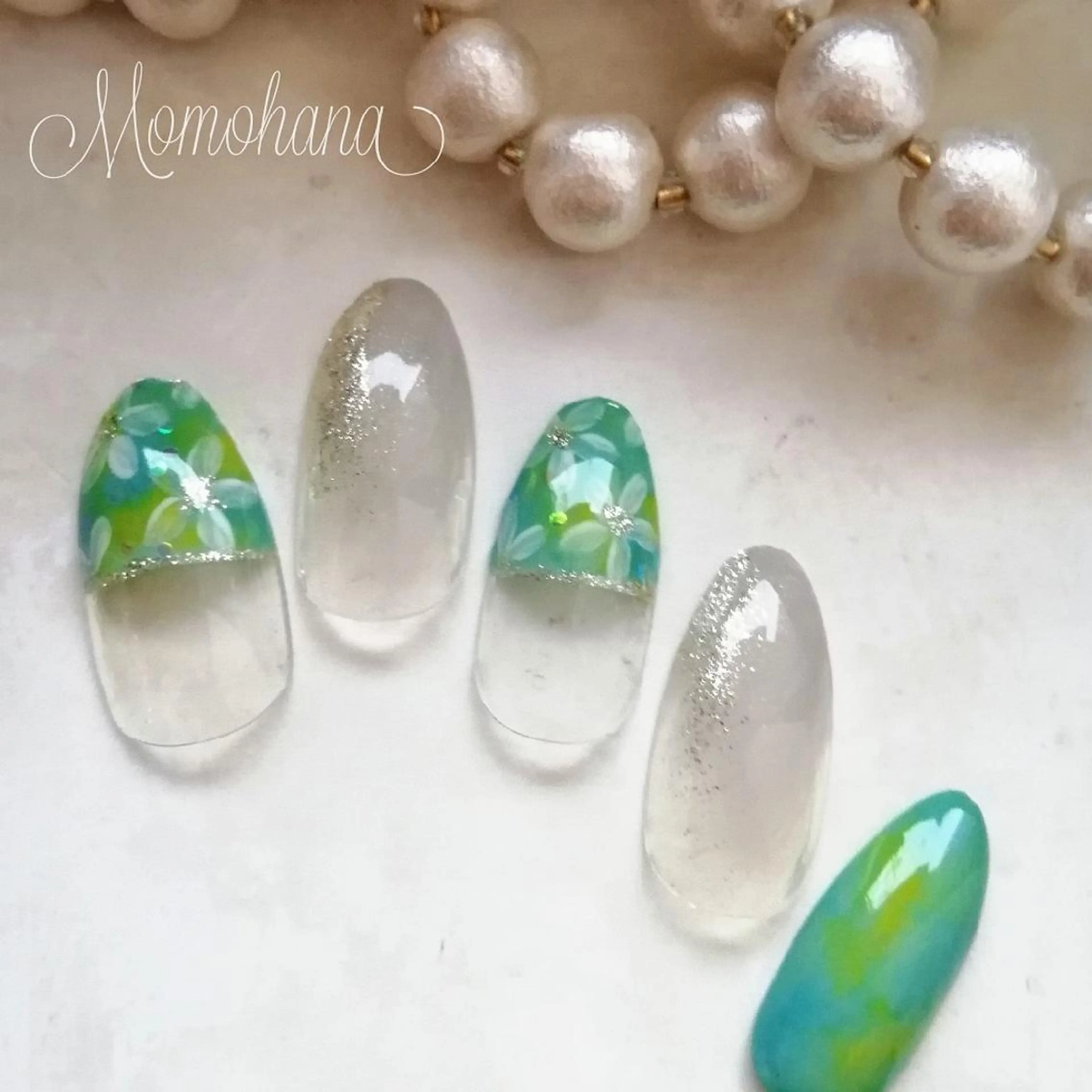 ネイル momohana  のネイルデザイン