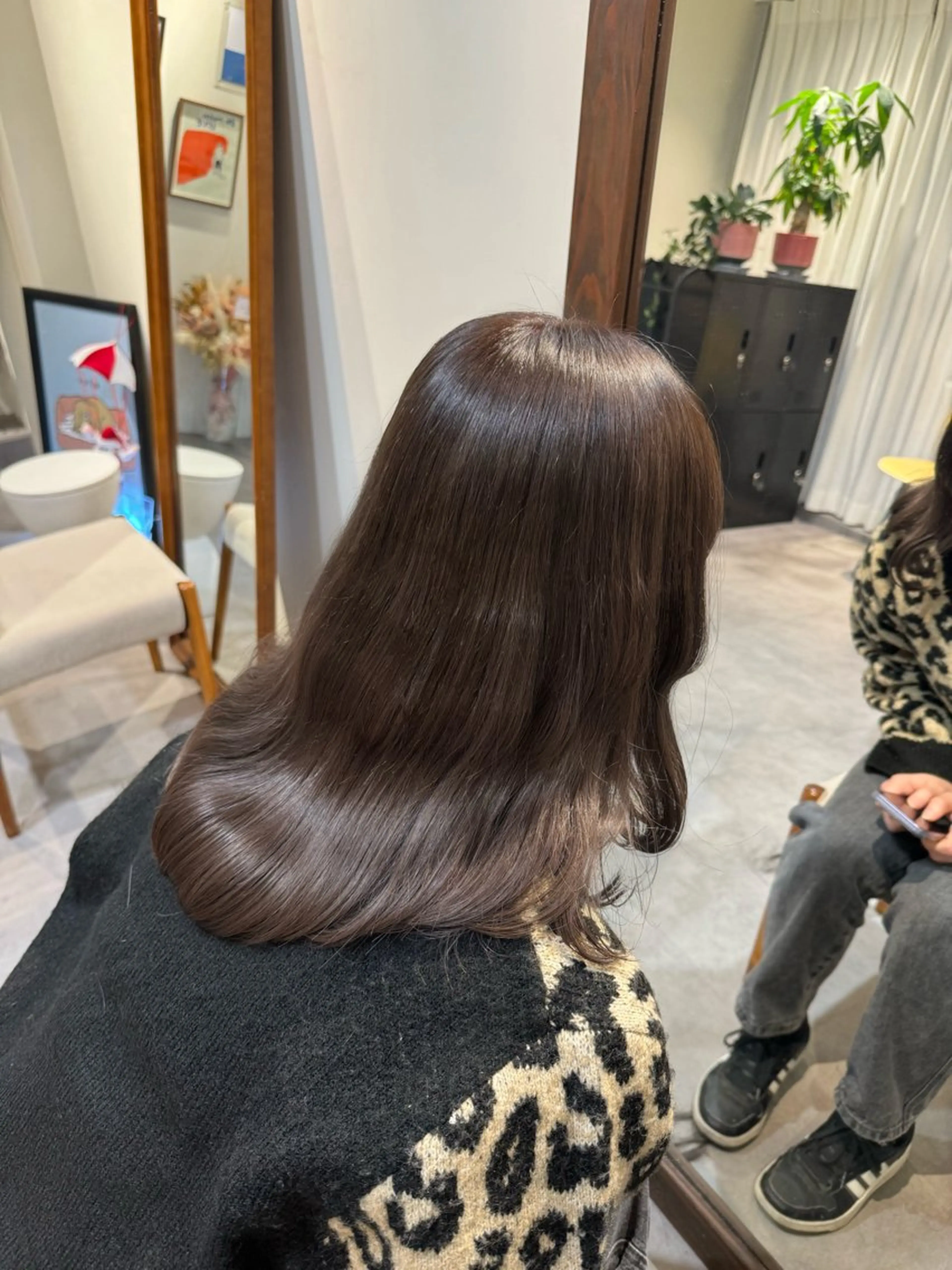 ミディアム カラー 透明感カラー ayaka♡ 柔らかカラーのヘアスタイル