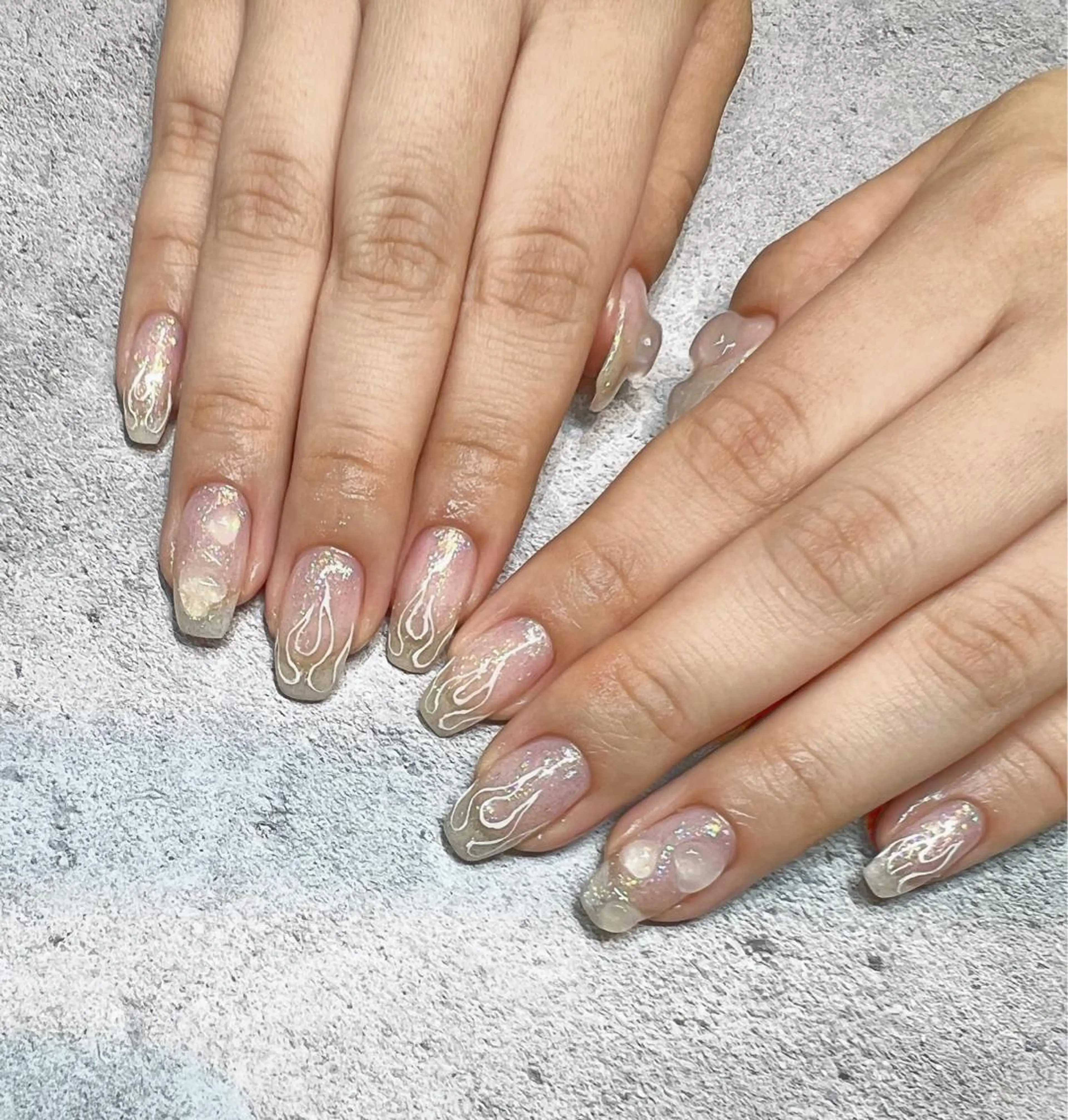 ネイル ハンドネイル glow_ nailのネイルデザイン