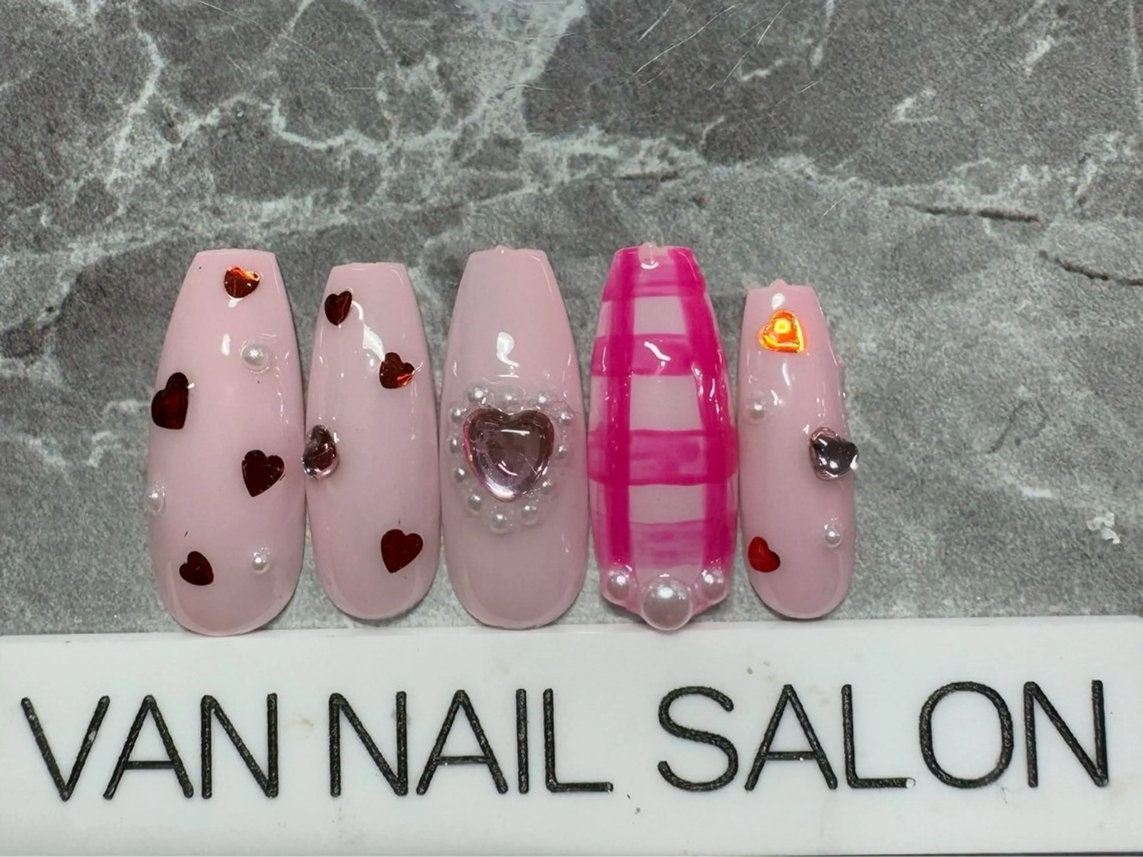 ネイル ハンドネイル Van Nail Salonのネイルデザイン
