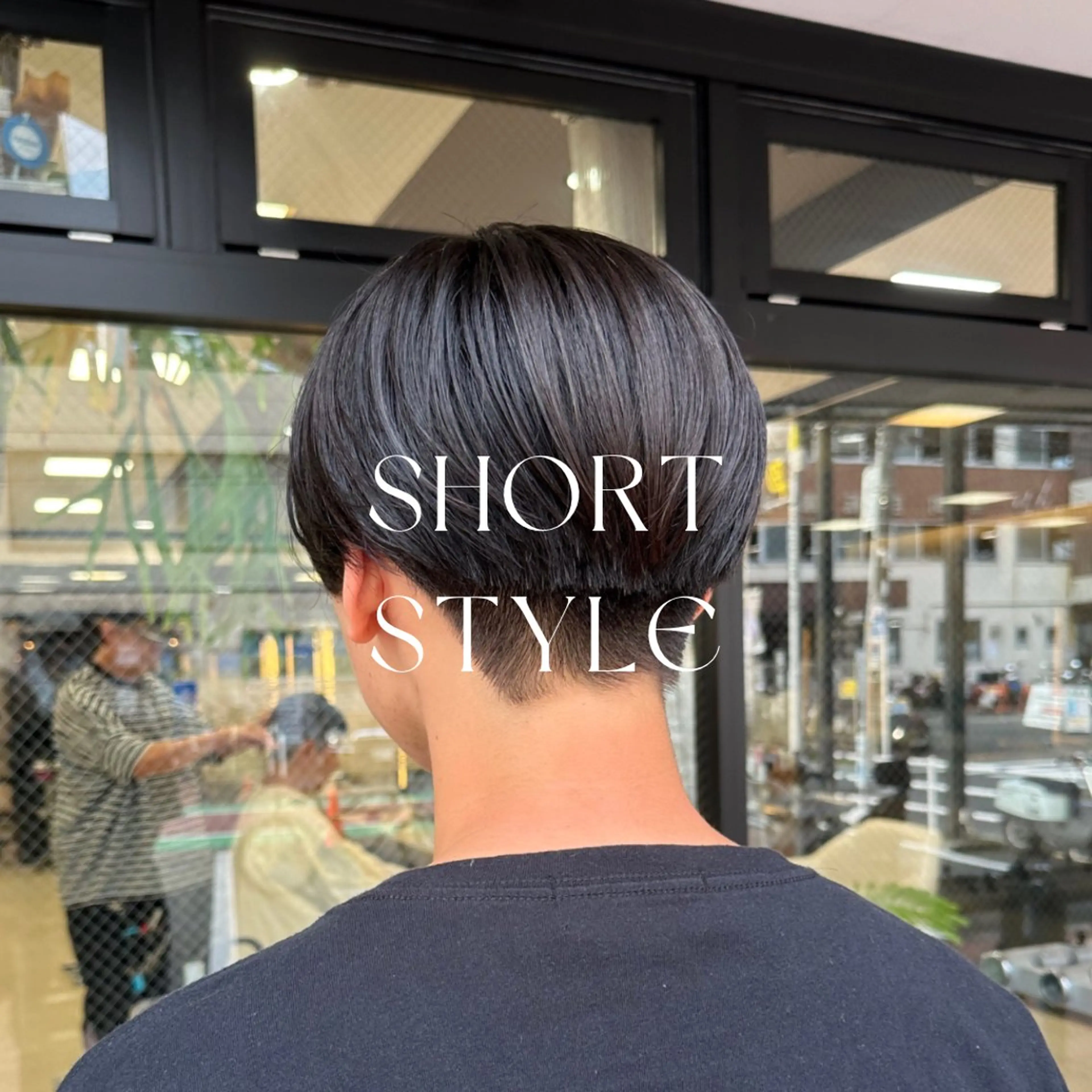 ショート ハイトーン/暖色/ 眉/メイク/Rinaのヘアスタイル