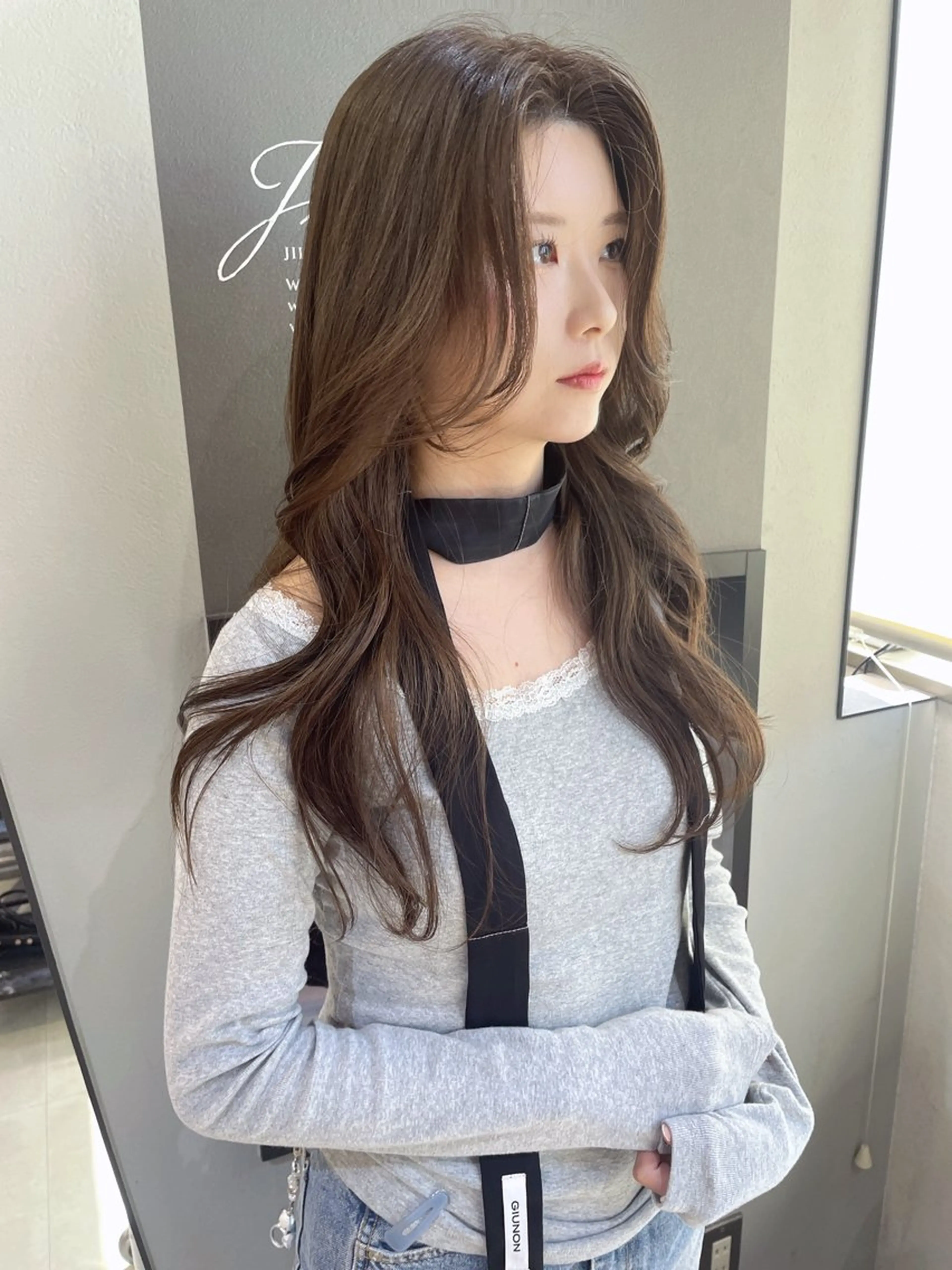 ロング レイヤーカット AIRI layer cut hairのヘアスタイル