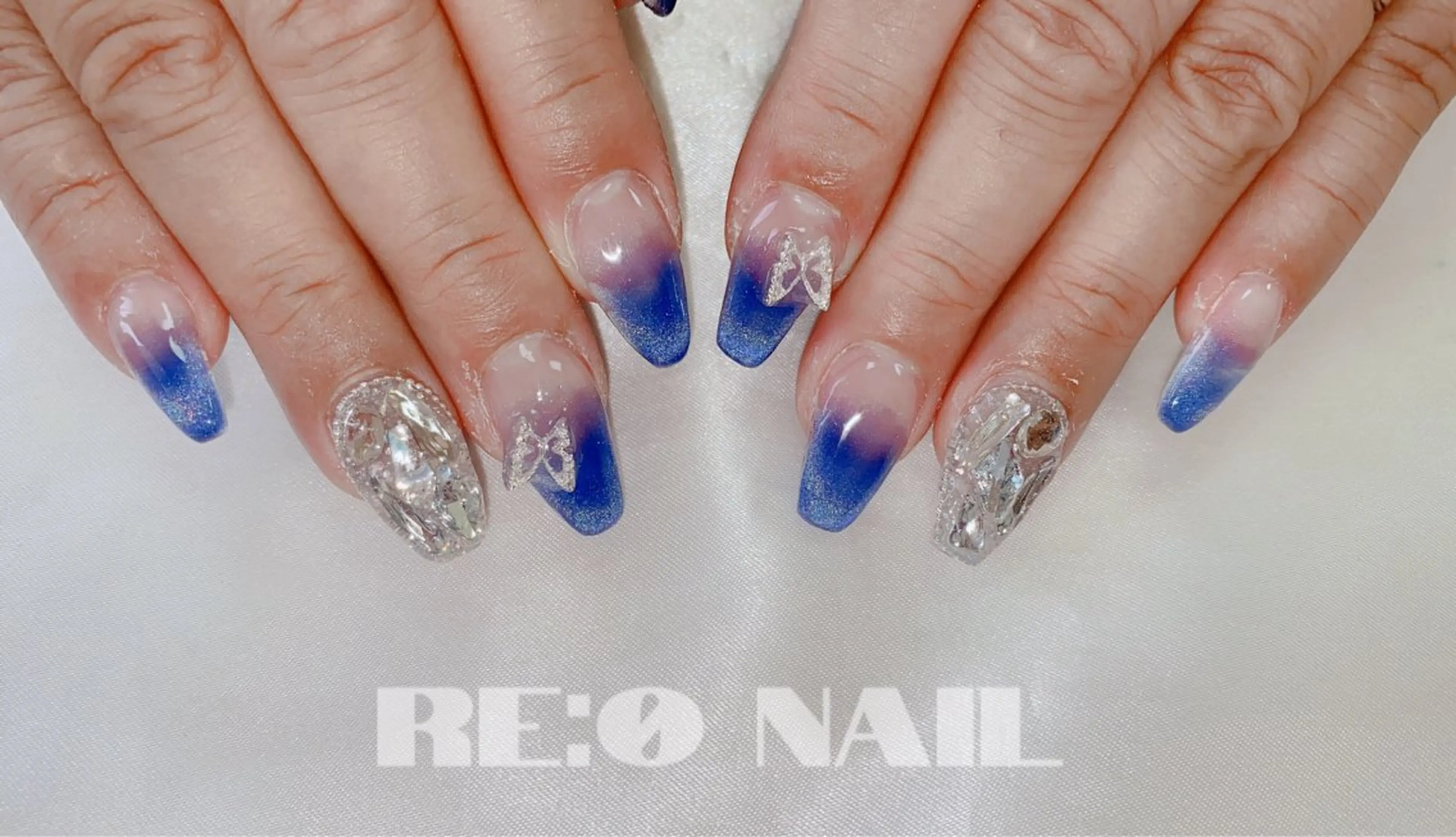 ネイル マグネットネイル ハンドネイル Re:Ø nail 🩵TSUJIのネイルデザイン
