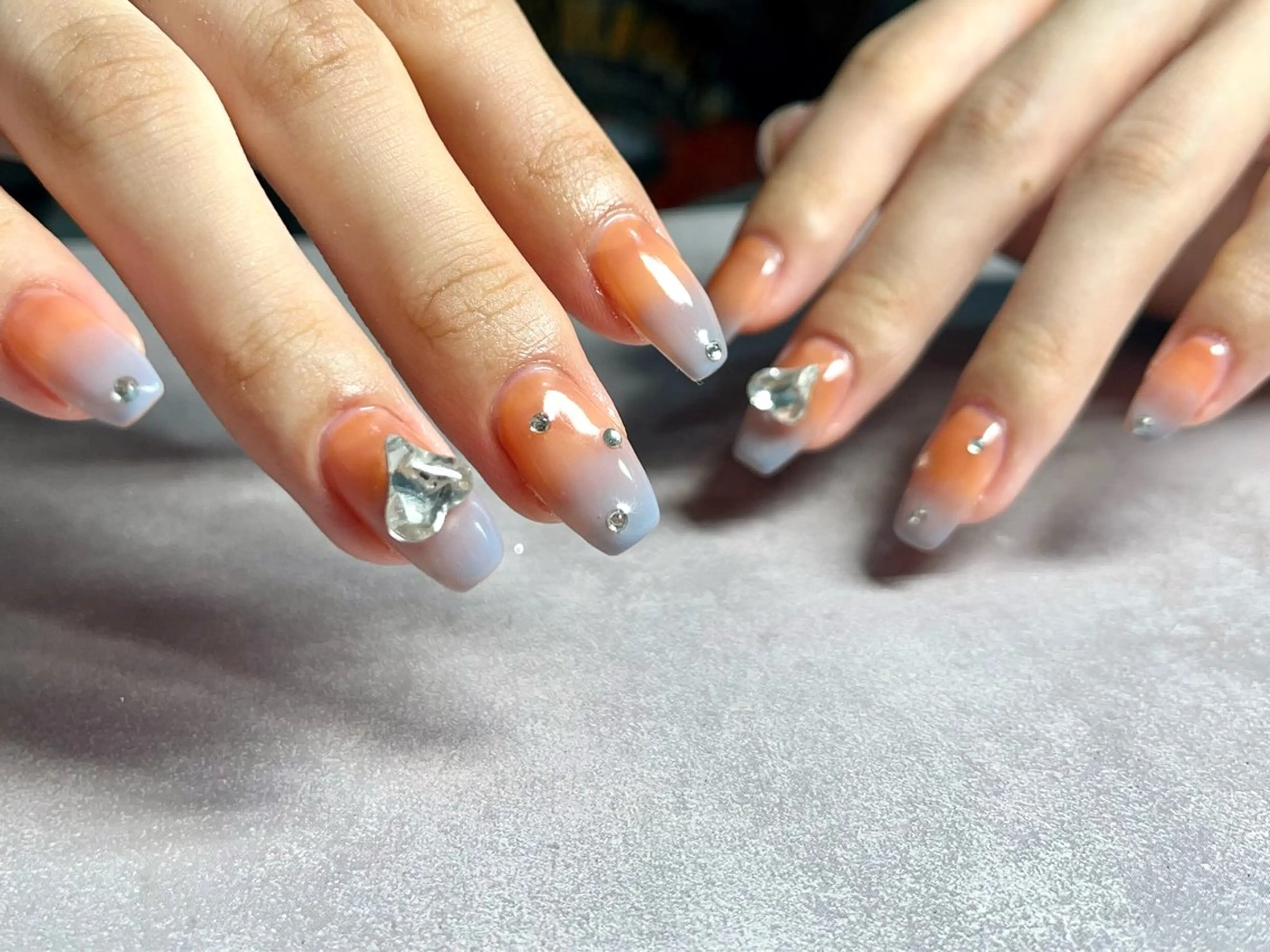 ネイル グラデーション 夏ネイル kupu所属・ネイルサロン kupuのネイルデザイン