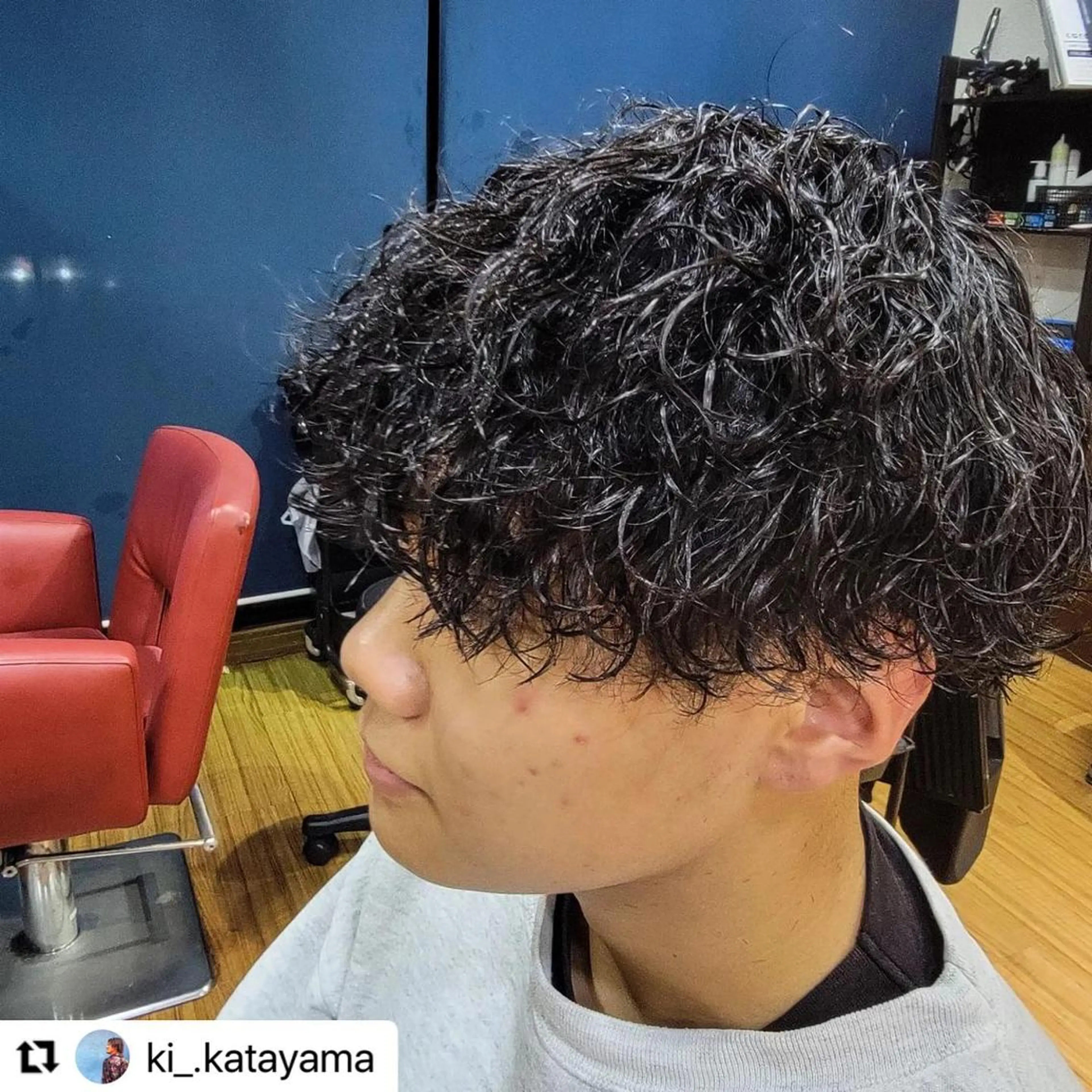 ミディアム カラー メンズ ミディアムパーマ メンズパーマ メンズツイストパーマ 波巻きパーマ ツイストパーマ 🩷Eny terrace🩷のヘアスタイル