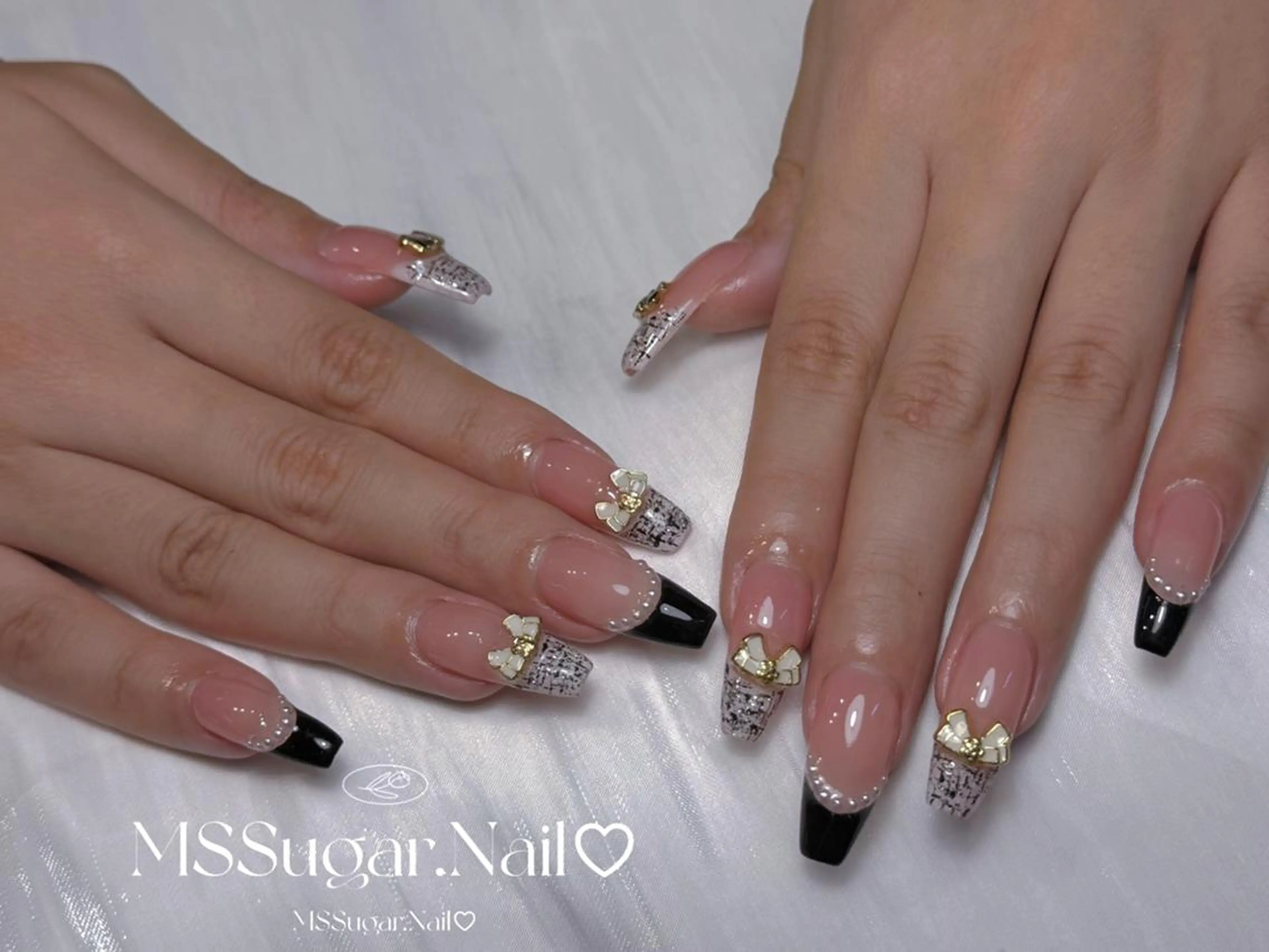 ネイル ハロウィン ロングネイル マグネットネイル スカルプネイル ネイルチップ ハンドネイル Mss ALICEのネイルデザイン