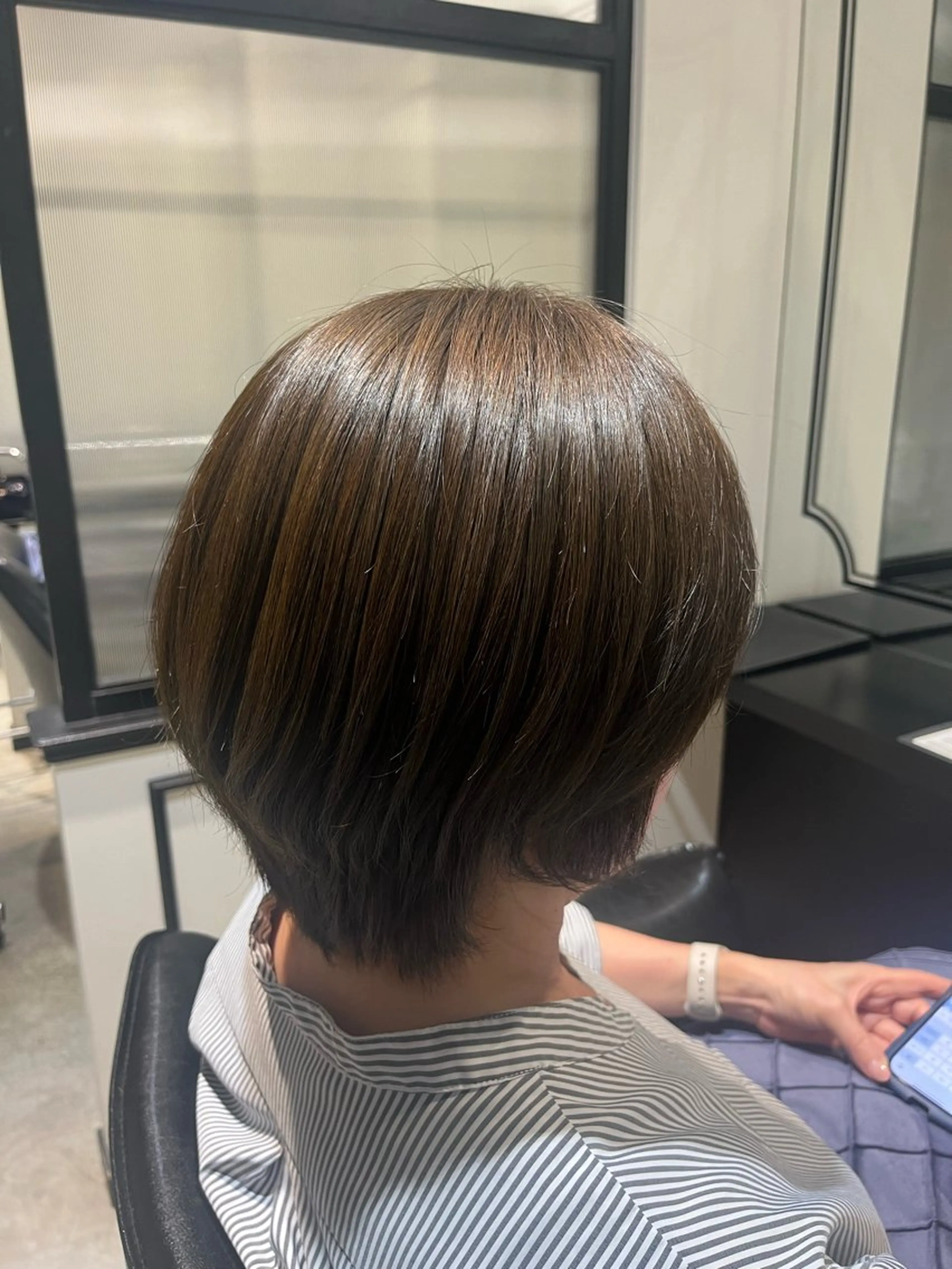 ショート カラー ブラウンカラー Cadre新小岩🫧 栗原葵のヘアスタイル