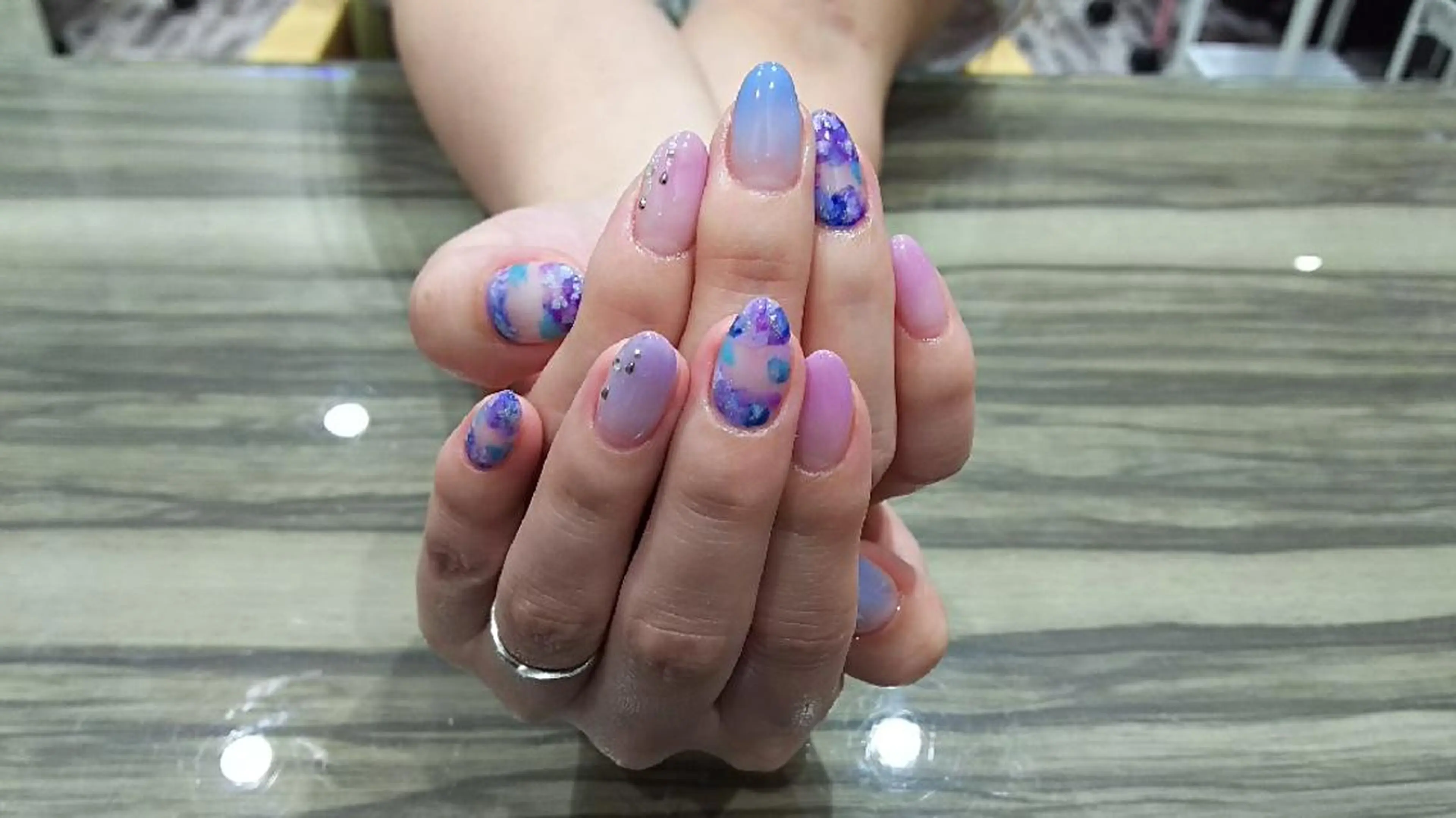 ネイル ハンドネイル Progress Nailのネイルデザイン
