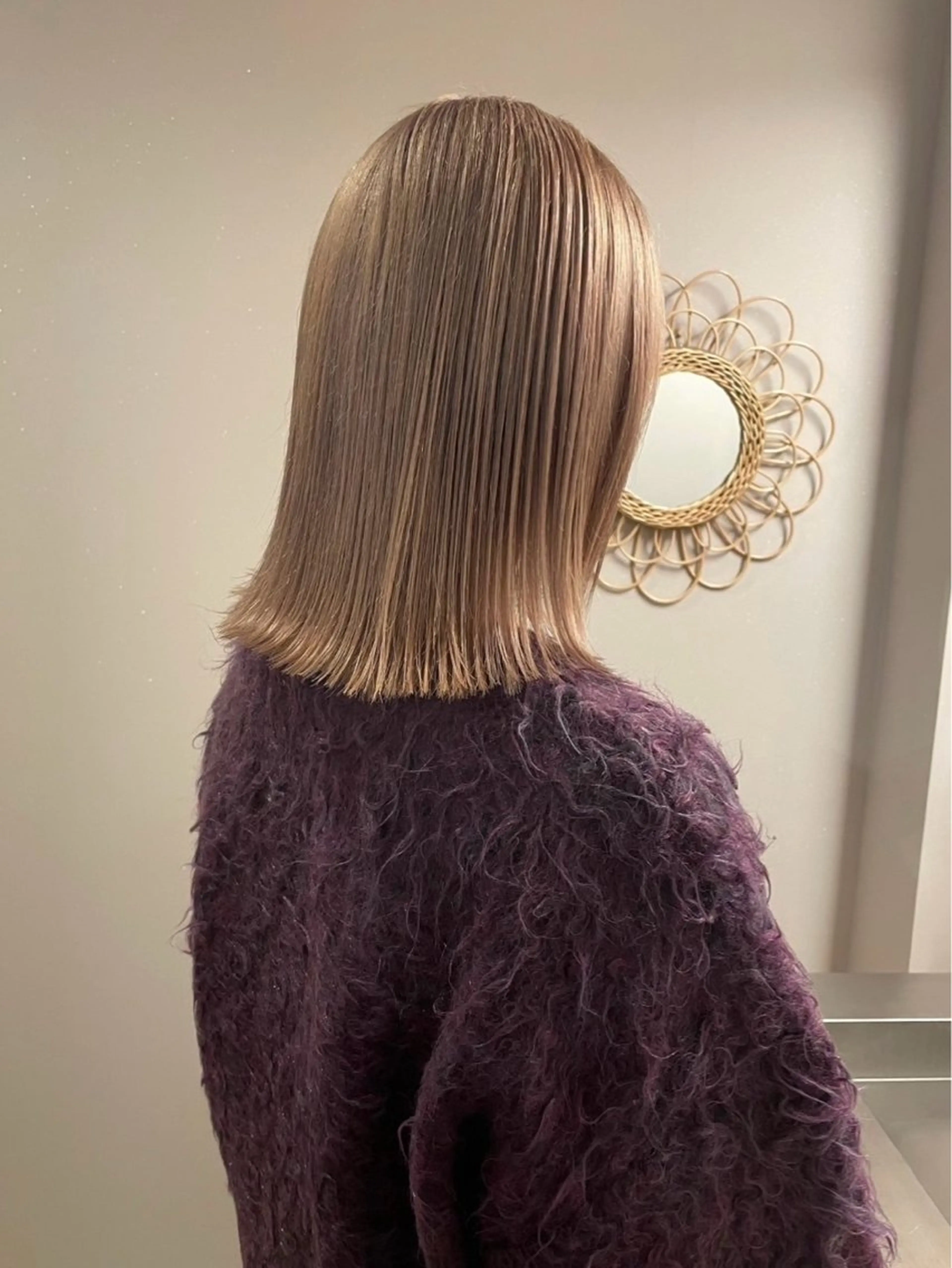 【お時間指定】【17時以降🕔】【U24ご新規様限定🦢】ケアブリーチ×透明感カラー×髪質改善トリートメント🧴の写真