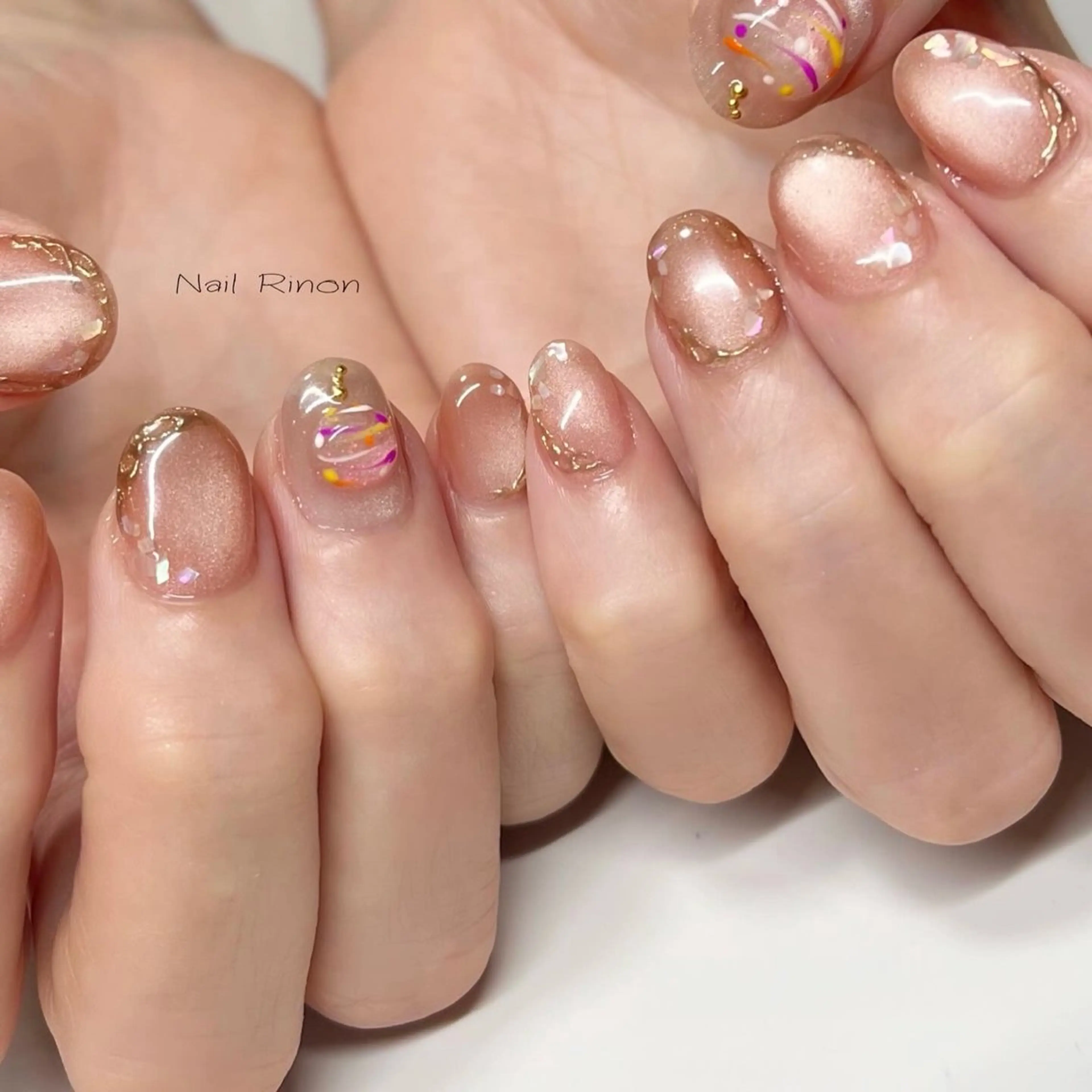 ネイル マグネットネイル ヨーヨーネイル ハンドネイル Nail Rinonのネイルデザイン