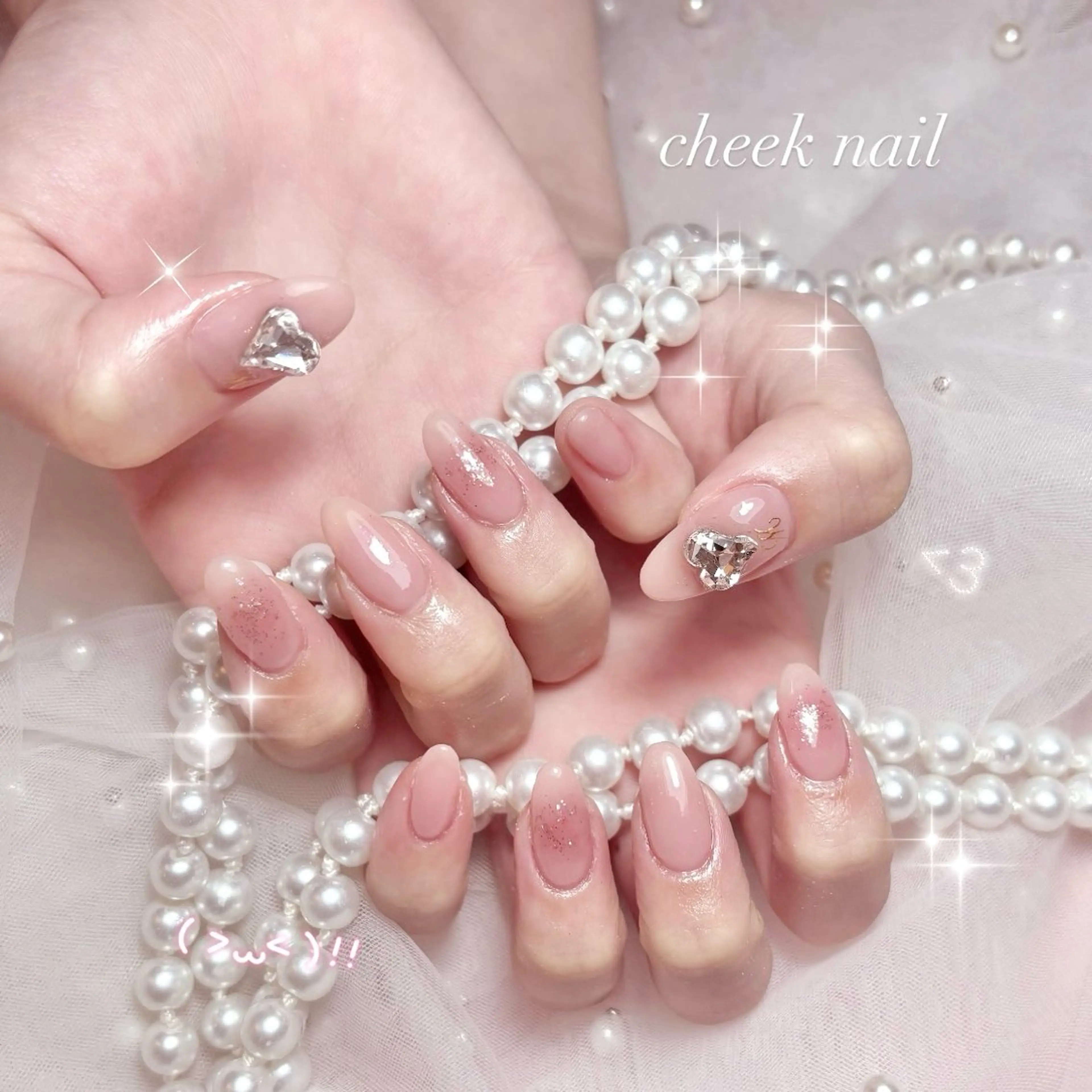 ネイル Momoka .のネイルデザイン