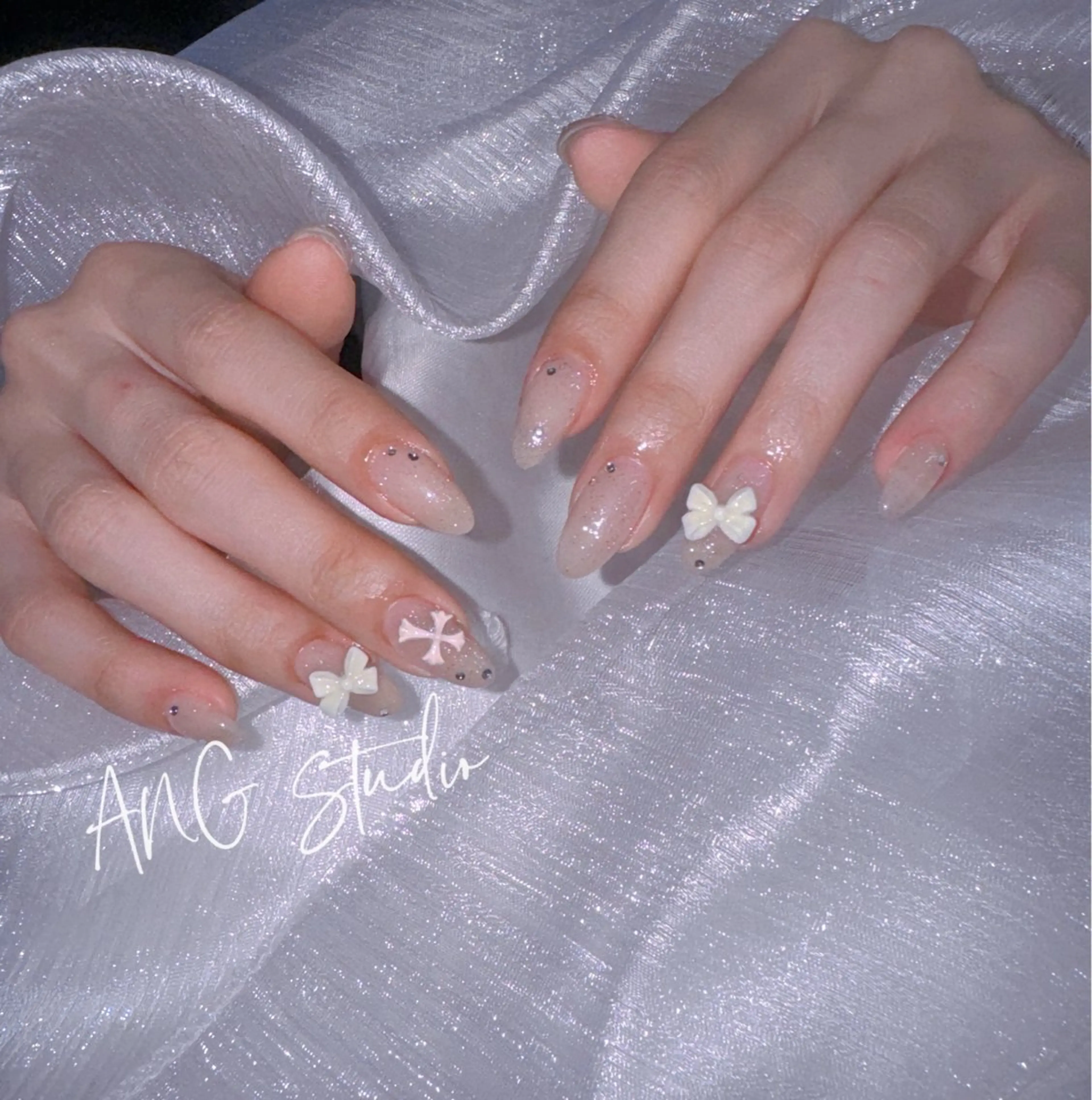 ネイル ハンドネイル ハンドケア ANG Studioのネイルデザイン