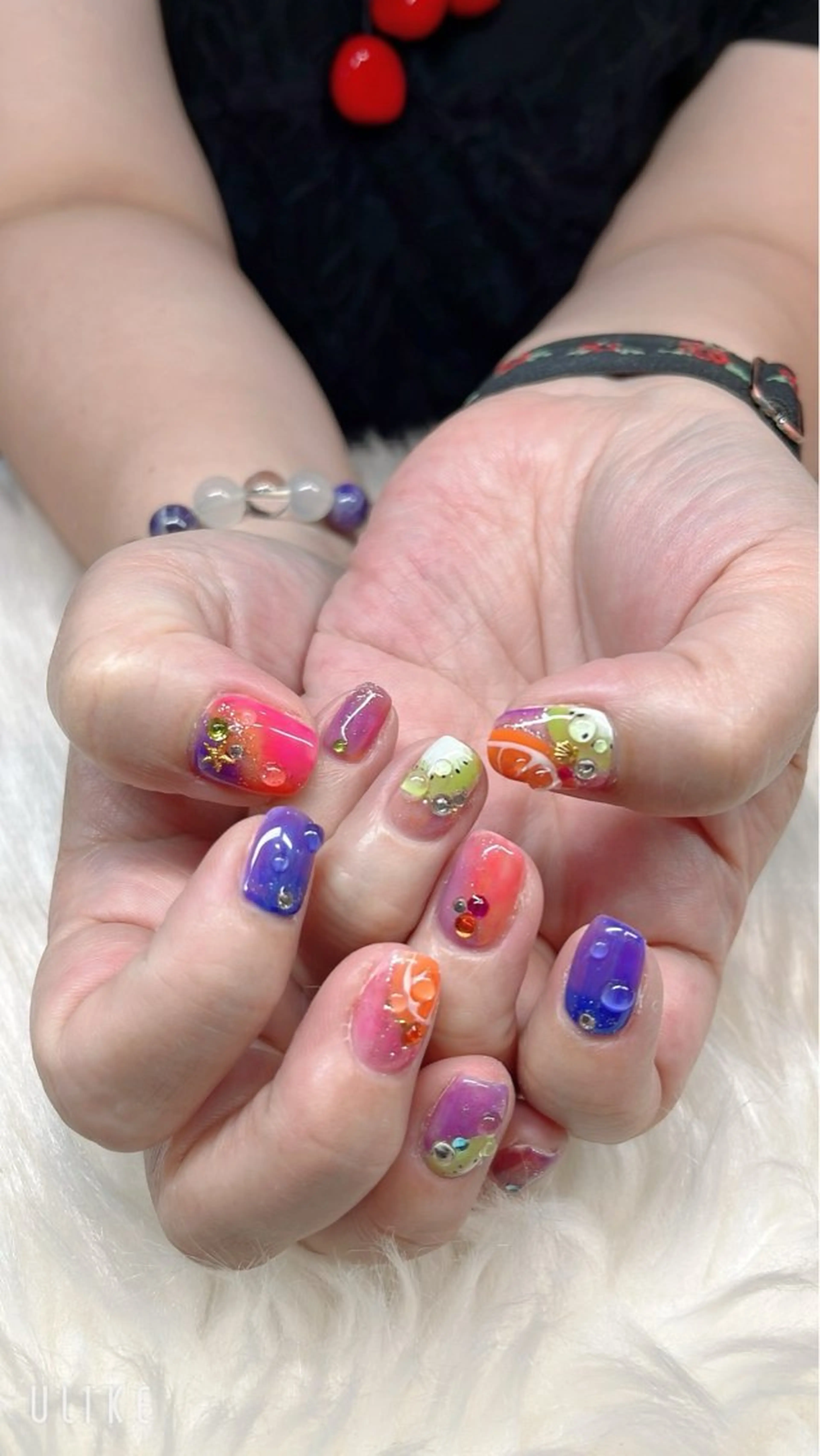 ネイル 持ち込み ハンドネイル ティーエヌ 金山駅東口店のネイルデザイン