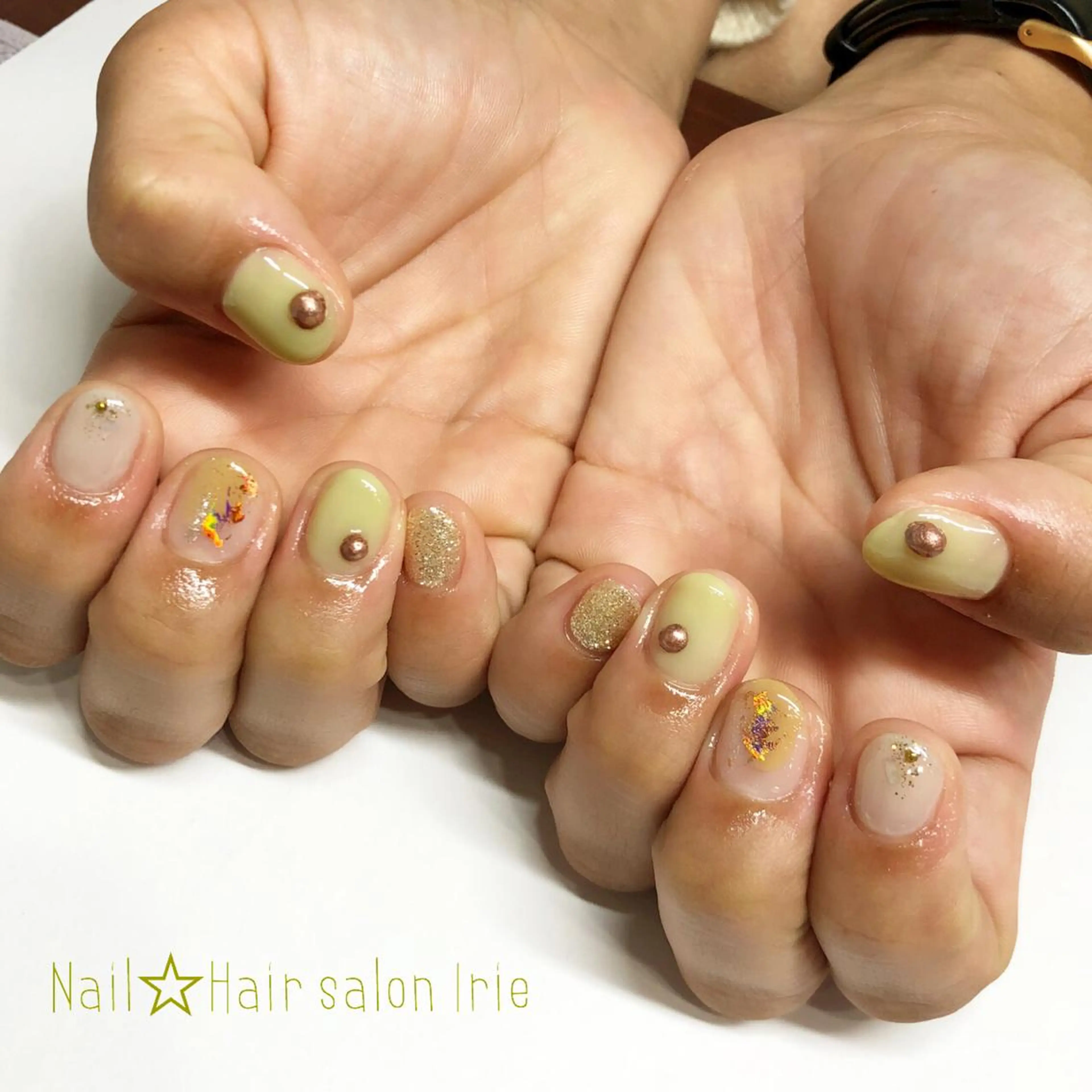 ネイル Hair salon Irie所属・與儀 知佳のネイルデザイン