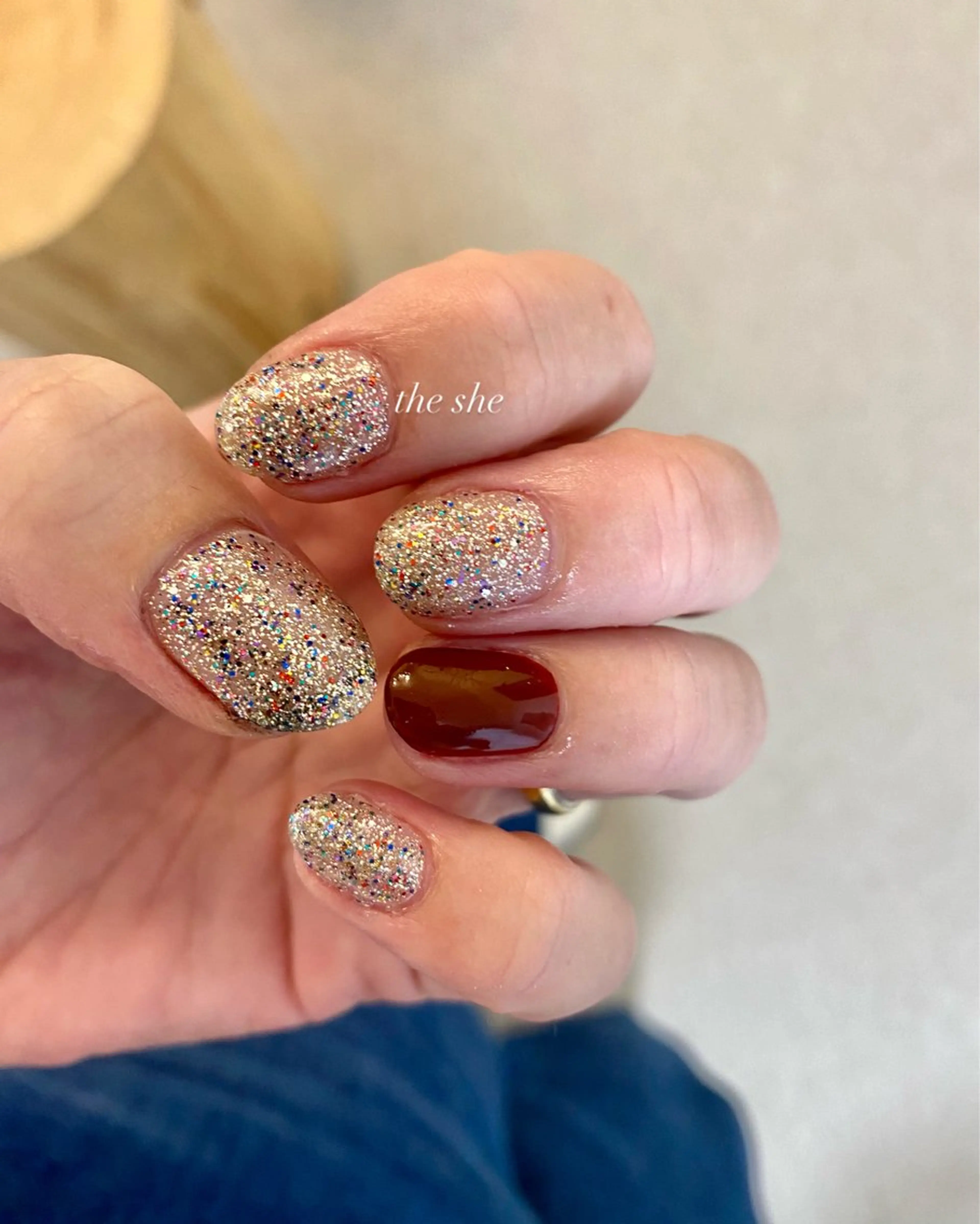 ネイル ラメ(グリッター) 苦楽園the she nailのネイルデザイン