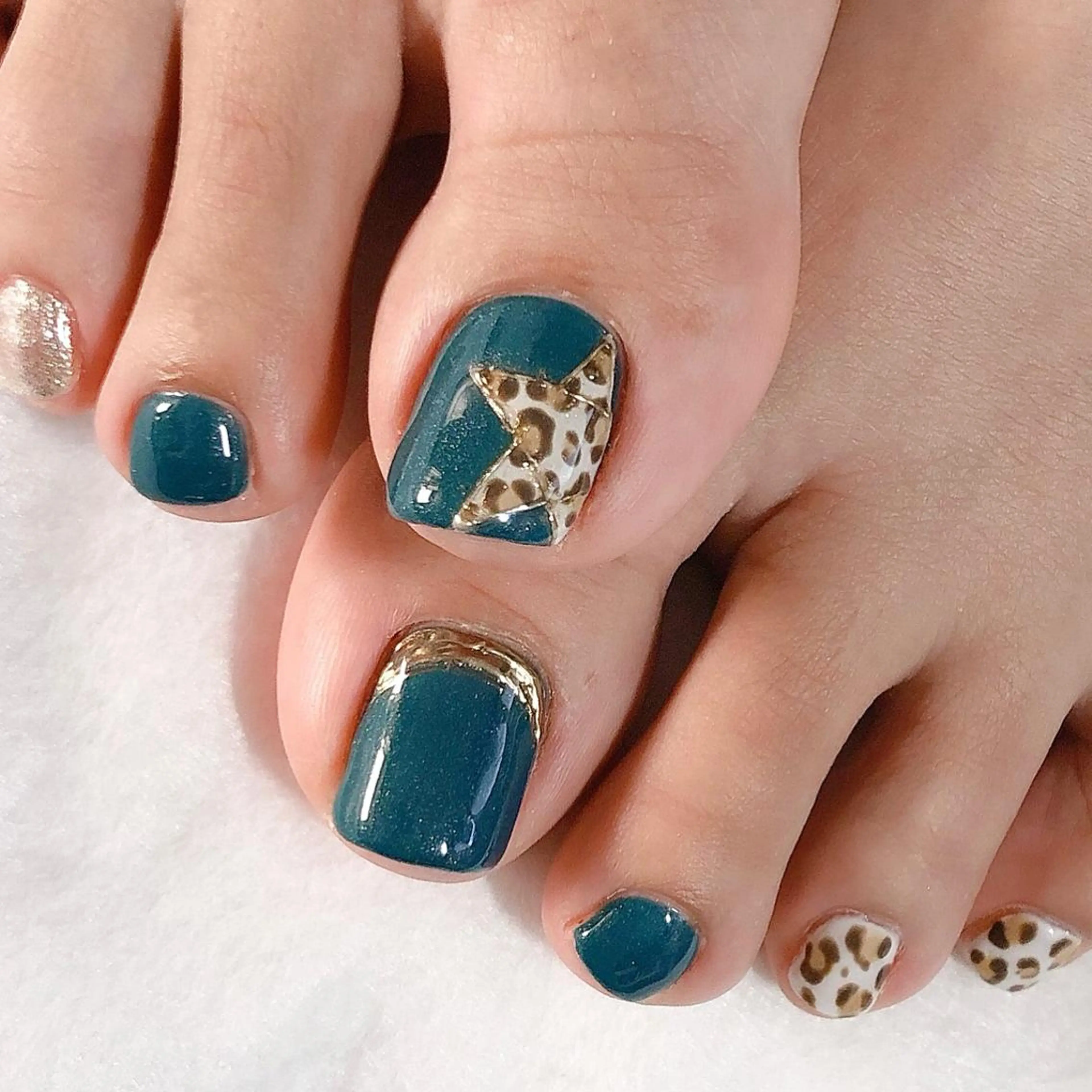 ネイル フットネイル ジェルネイル 東 千夏のネイルデザイン