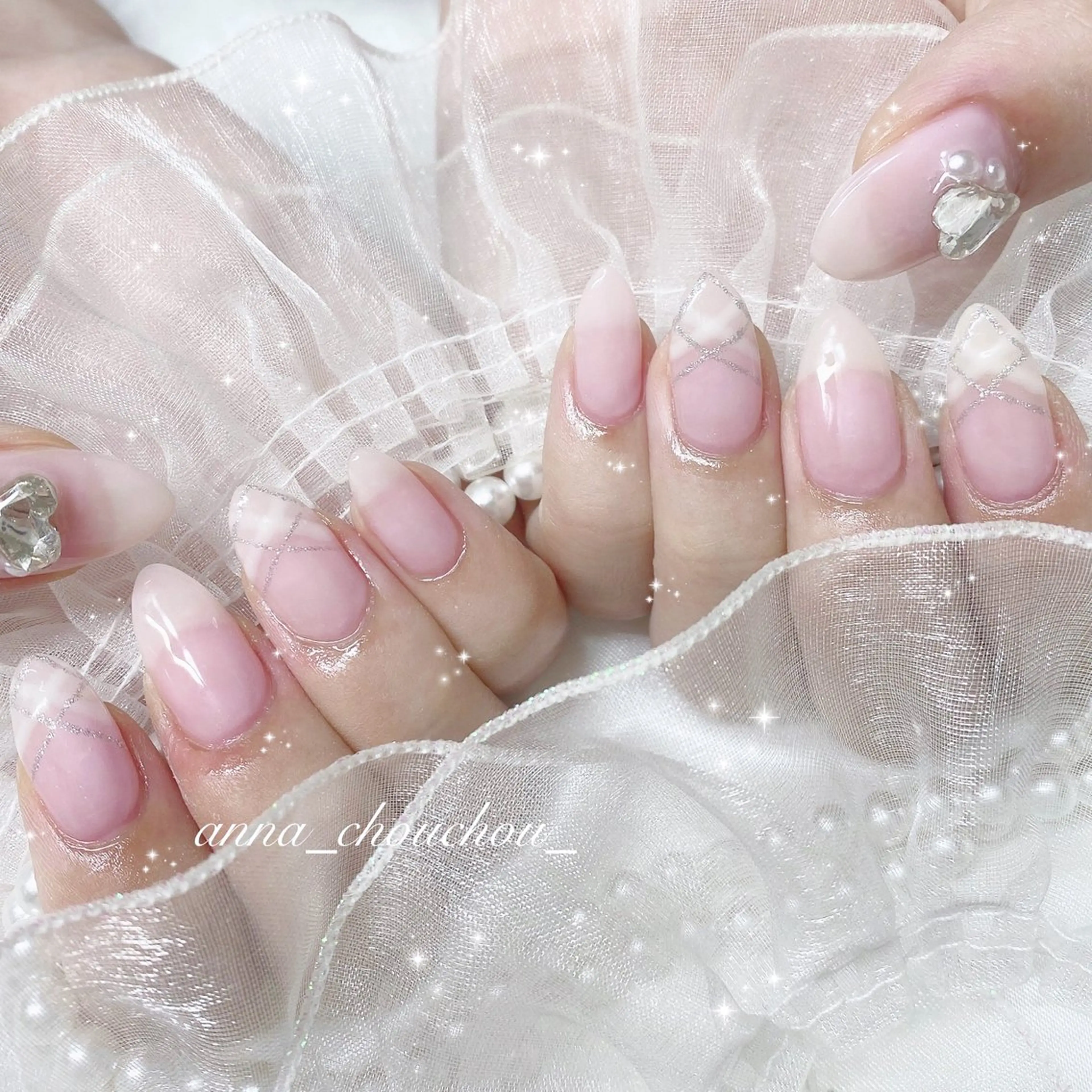 ネイル ハンドネイル Anna Sano⭐️のネイルデザイン