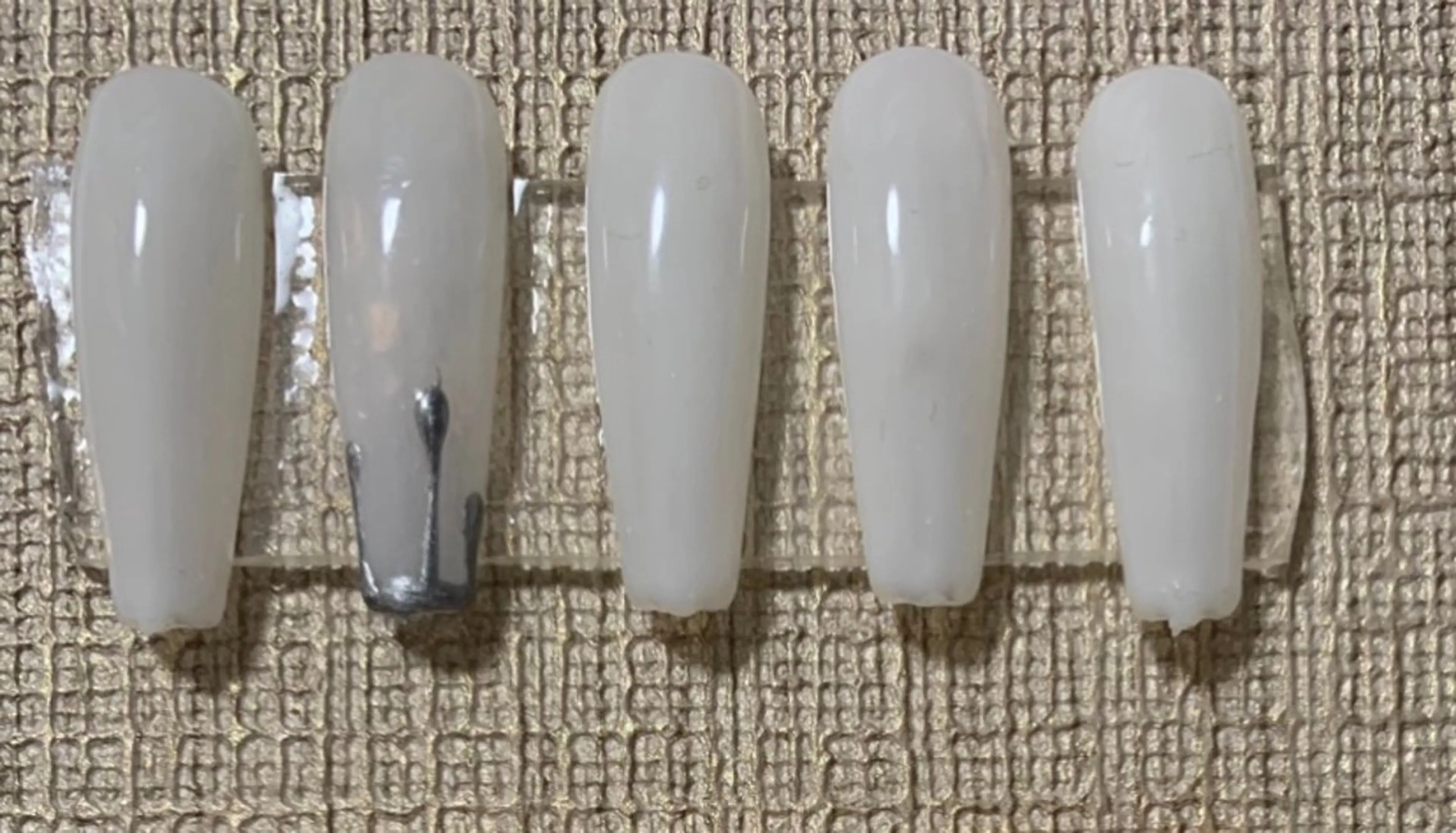 ネイル しょう えんきんのネイルデザイン